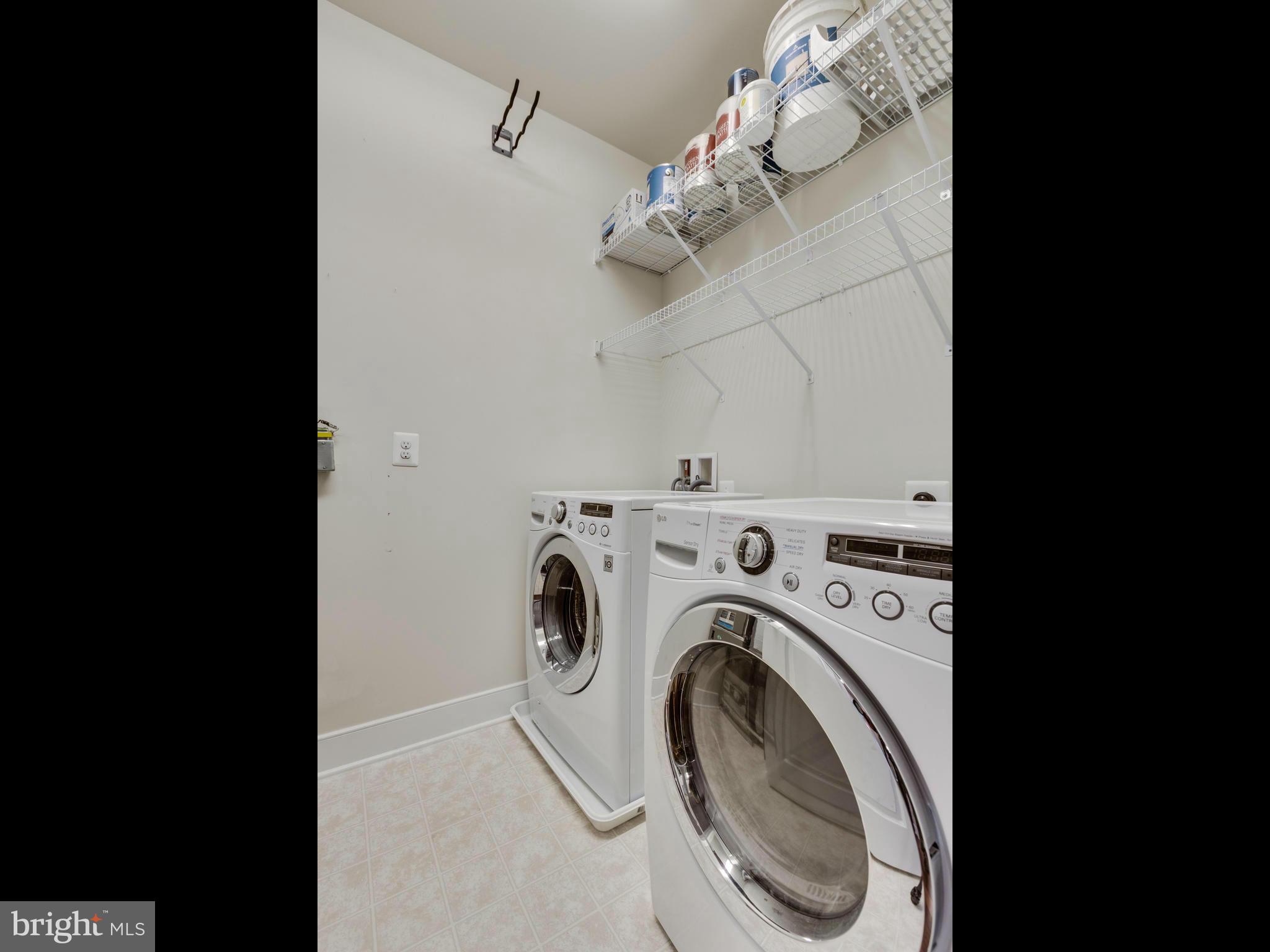 POTOMAC YARD - Residential Lease