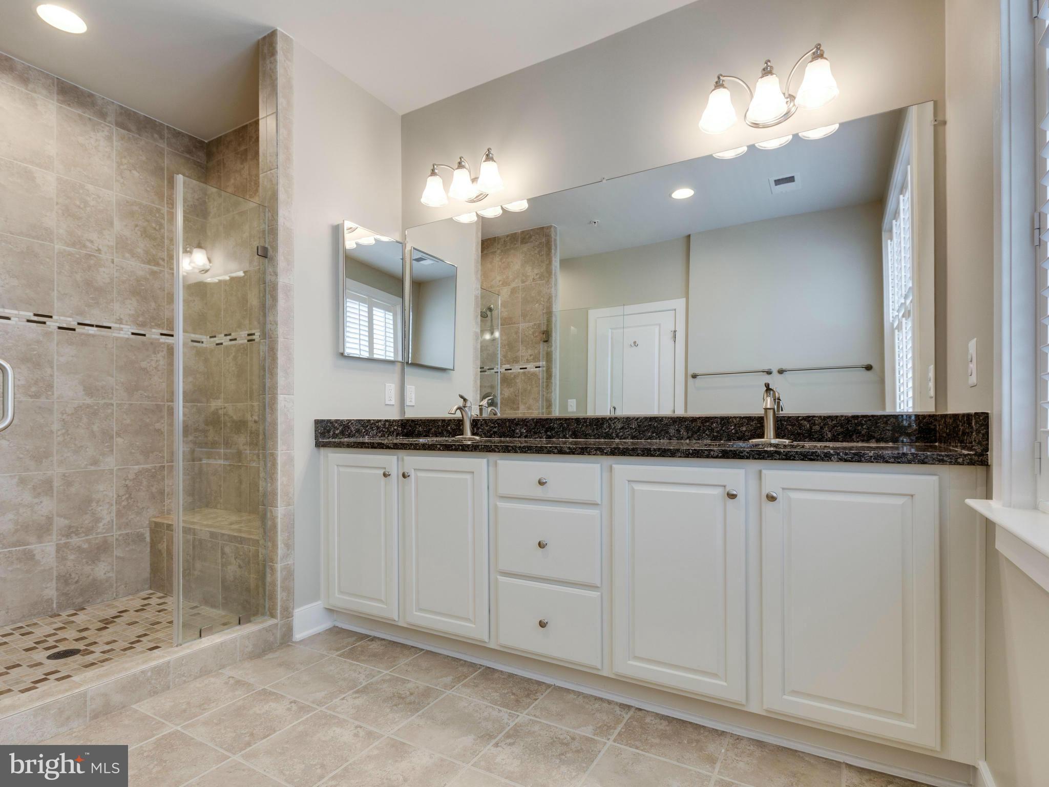 POTOMAC YARD - Residential Lease