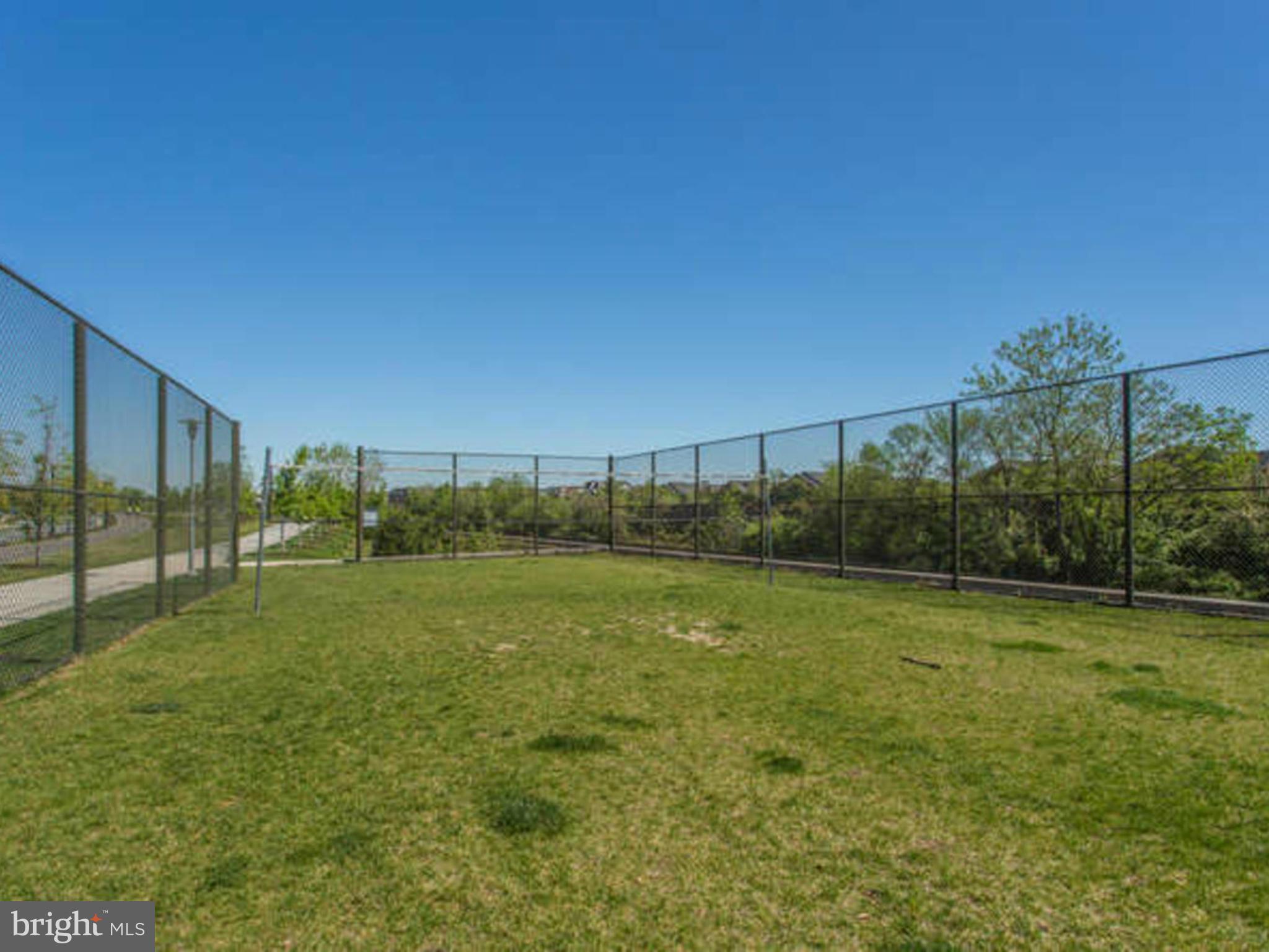 POTOMAC YARD - Residential Lease