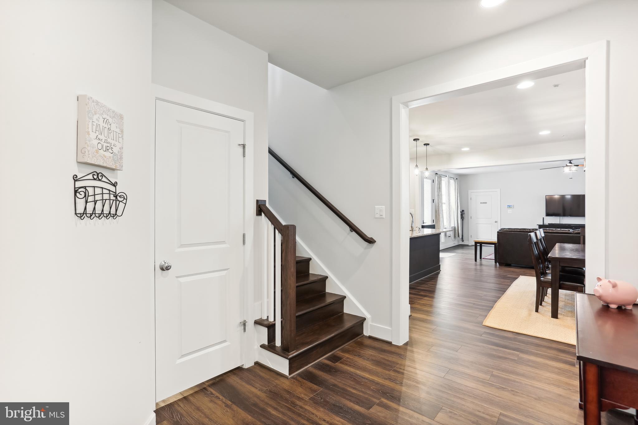 CABIN BRANCH - Residential