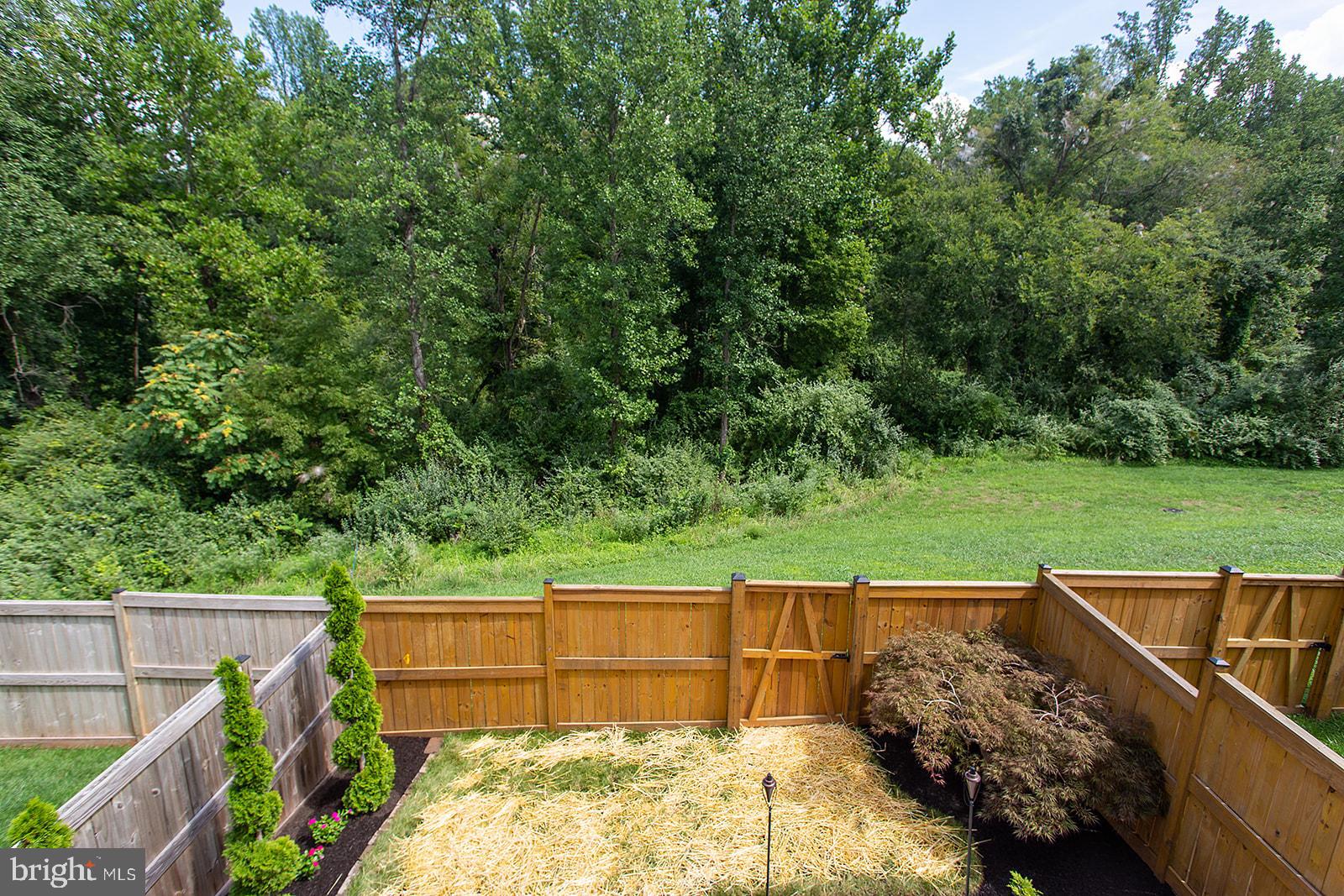 SIGNAL HILL STATION - Residential