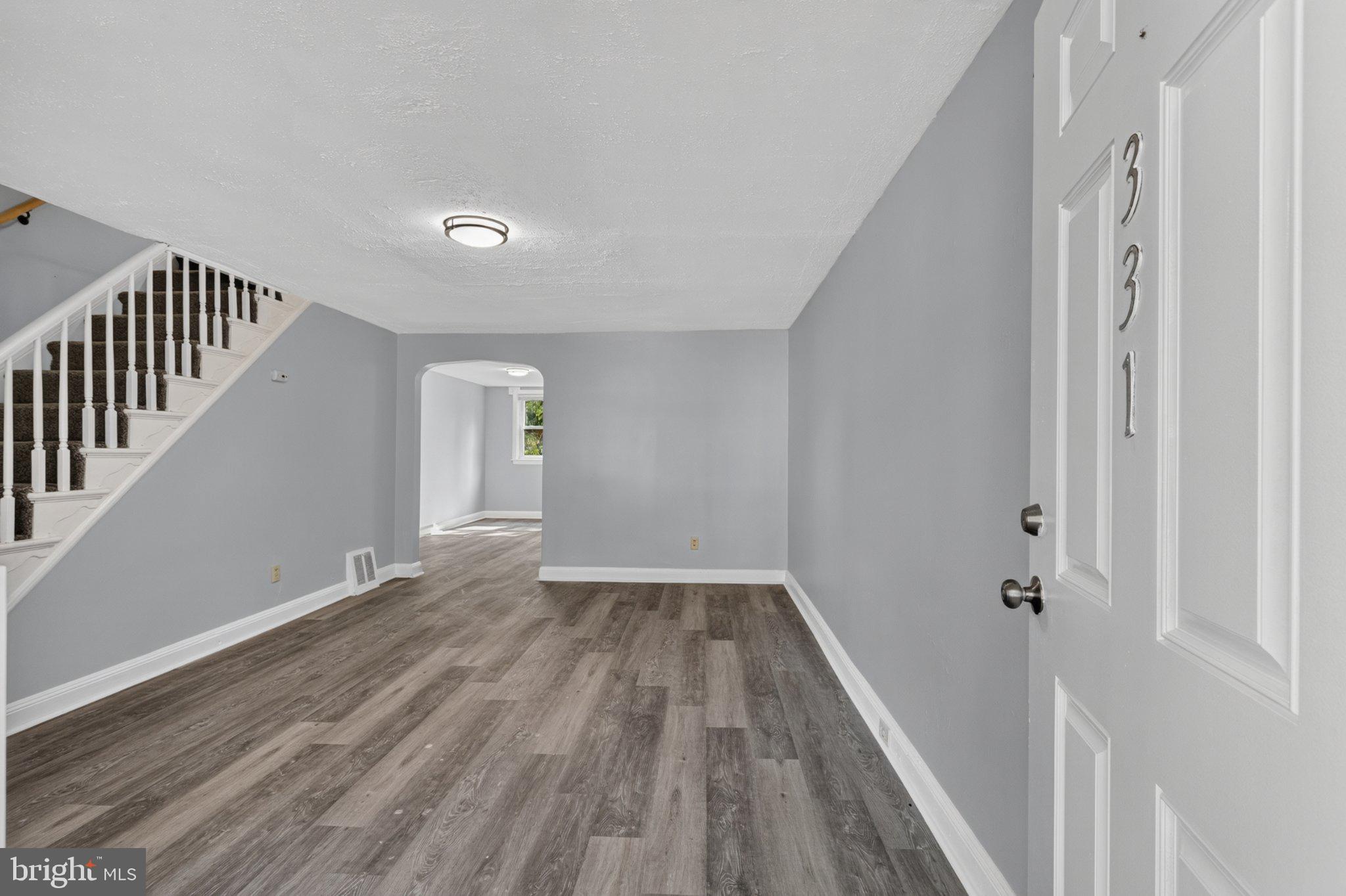 331 W 21ST STREET