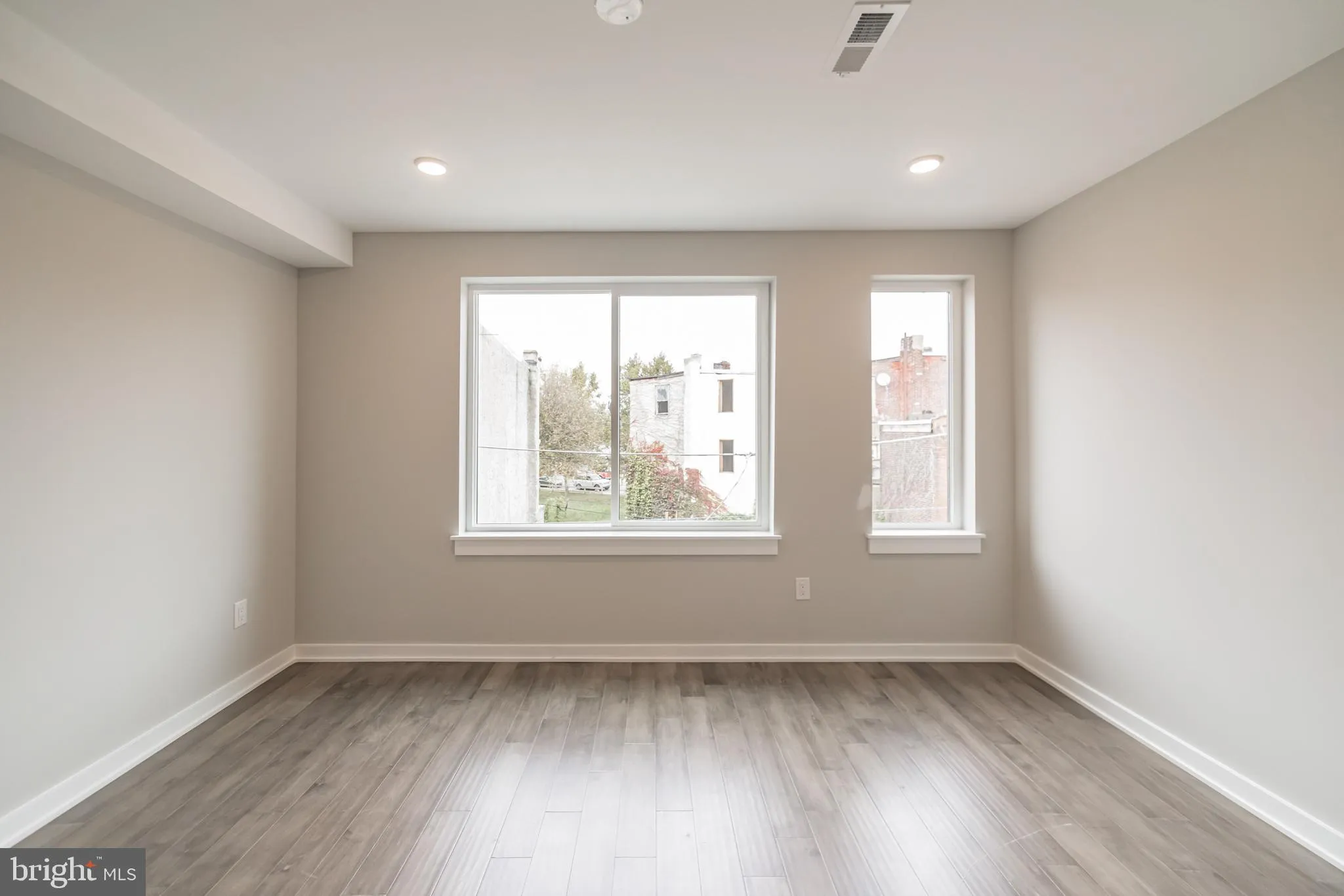 Philadelphia, Pennsylvania 19121, United States, 1 Bedroom Bedrooms, ,1 BathroomBathrooms,Residential,Active,92636