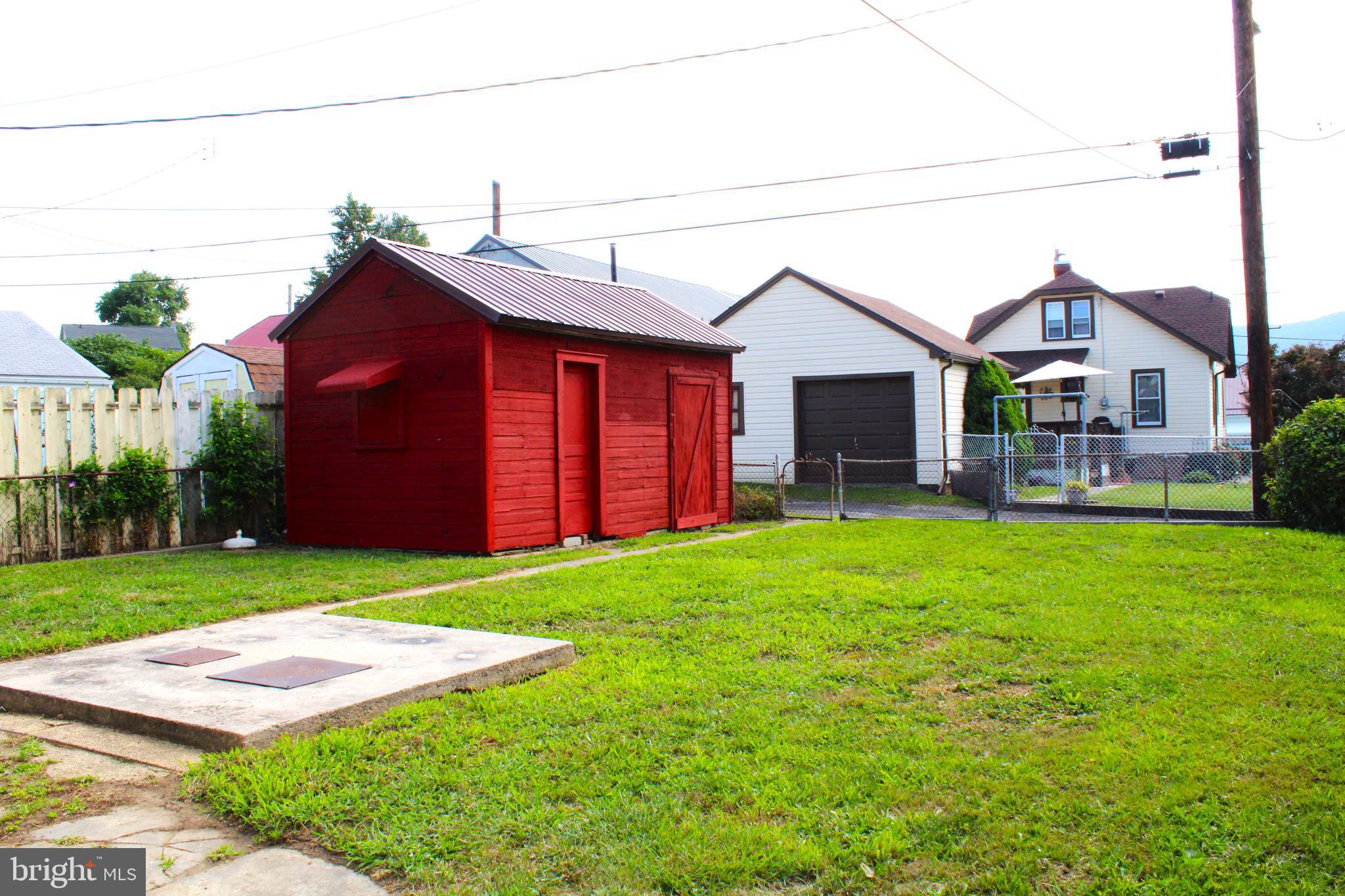 MAPLESIDE - Residential