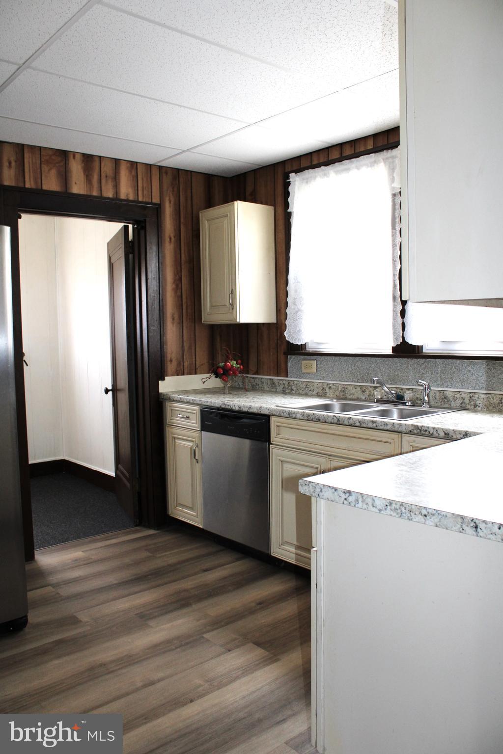 MAPLESIDE - Residential