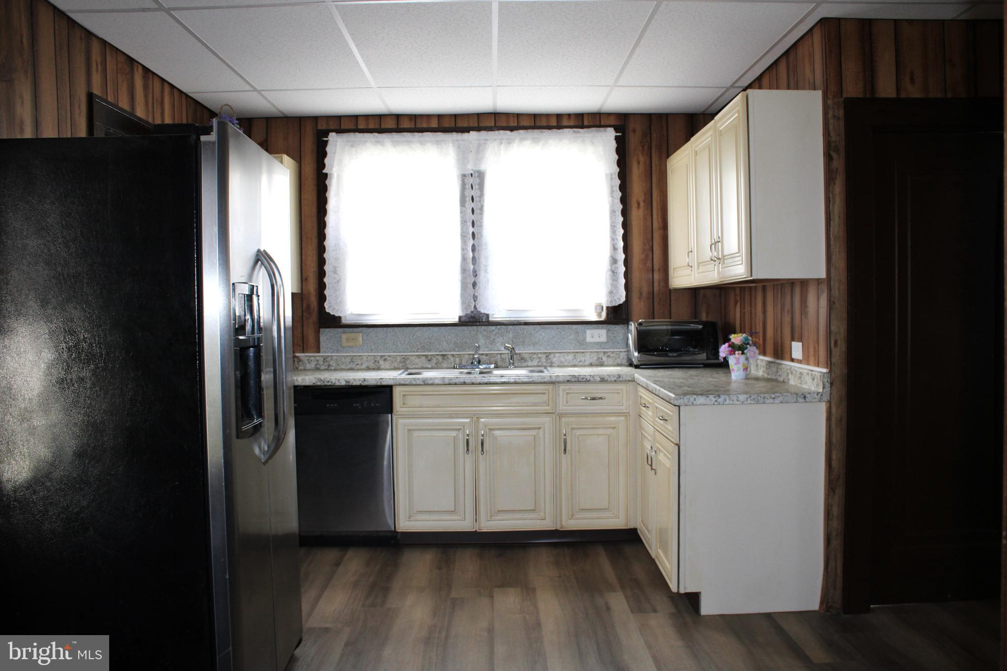 MAPLESIDE - Residential