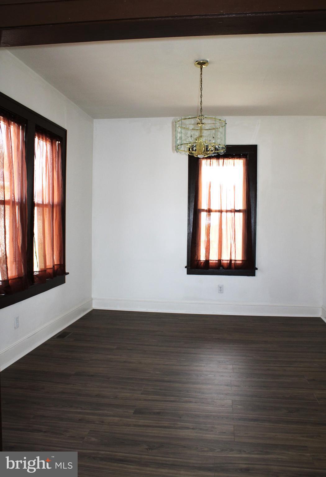 MAPLESIDE - Residential