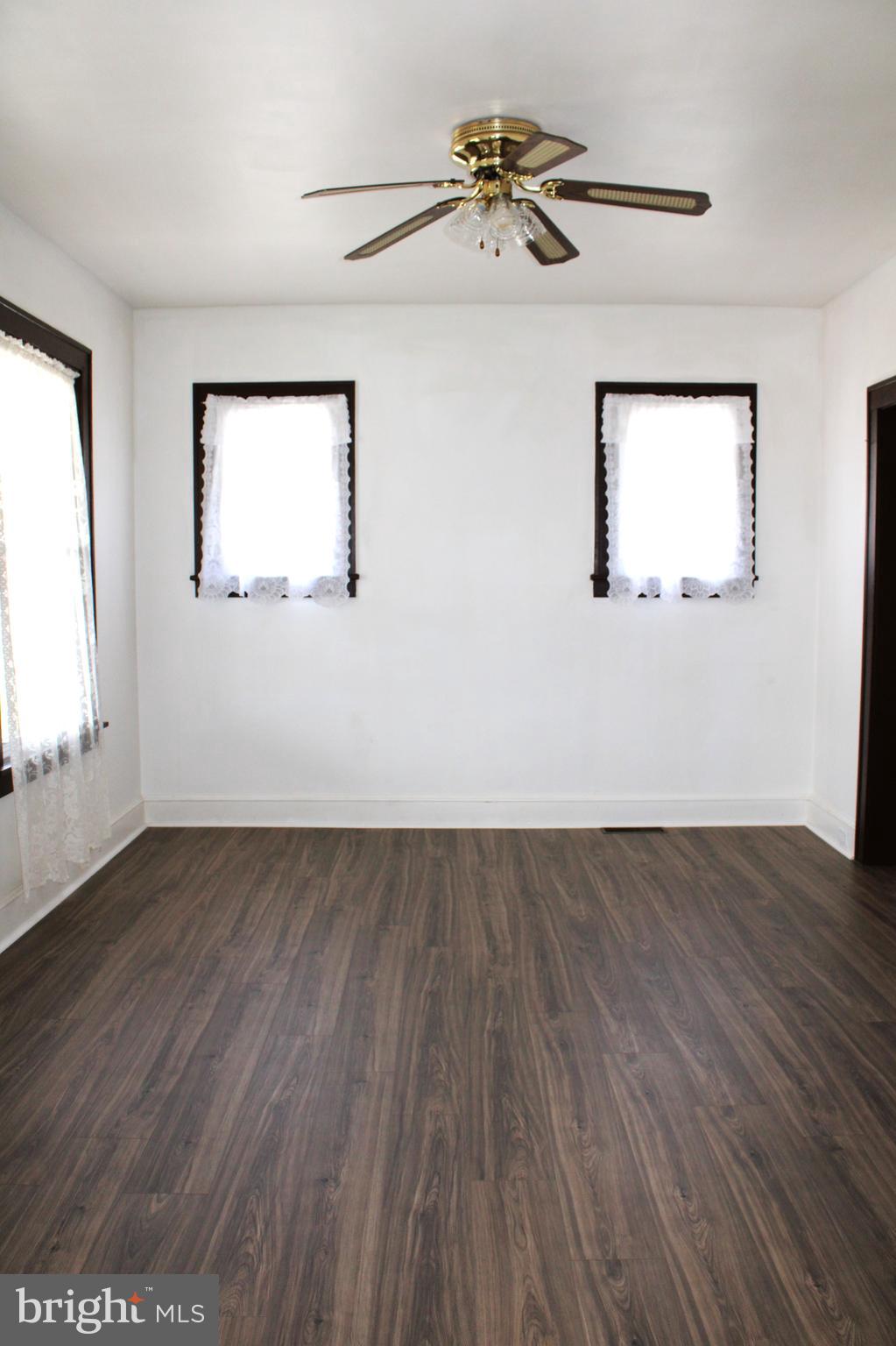 MAPLESIDE - Residential