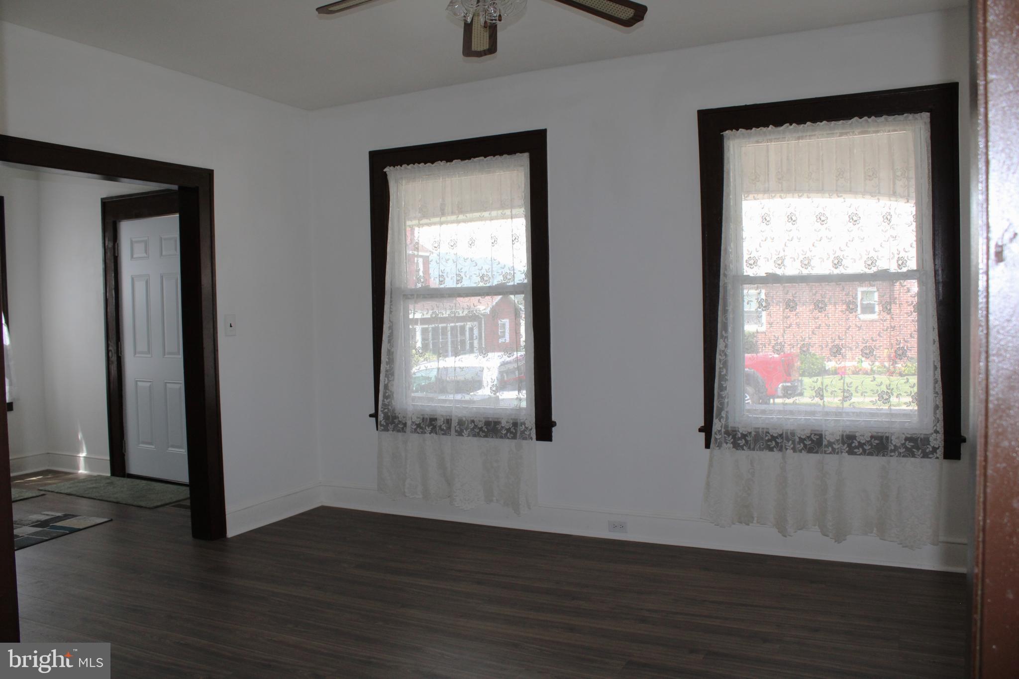 MAPLESIDE - Residential