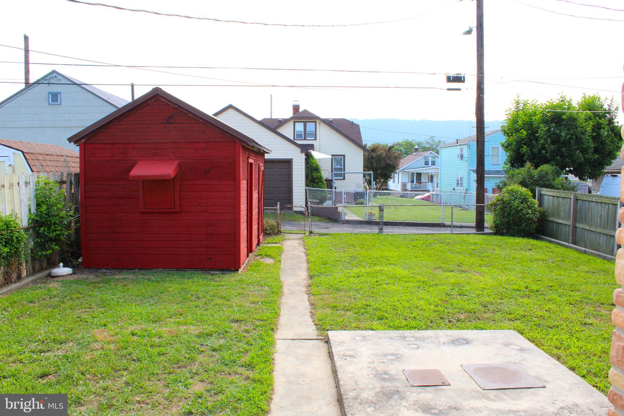 MAPLESIDE - Residential