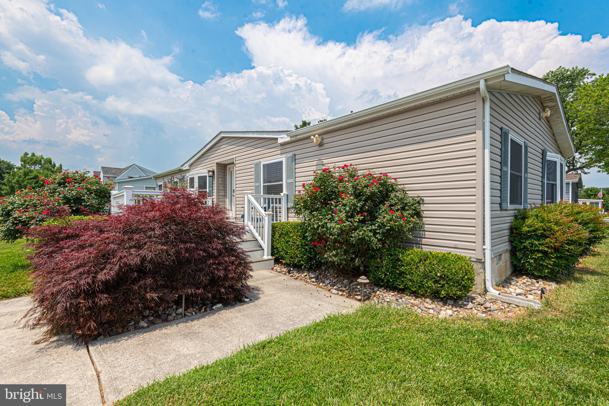 MYSTIC HARBOUR - Residential