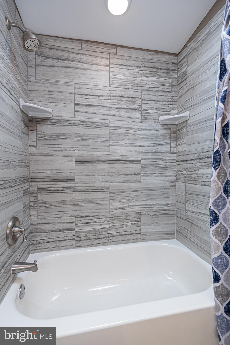 MYSTIC HARBOUR - Residential