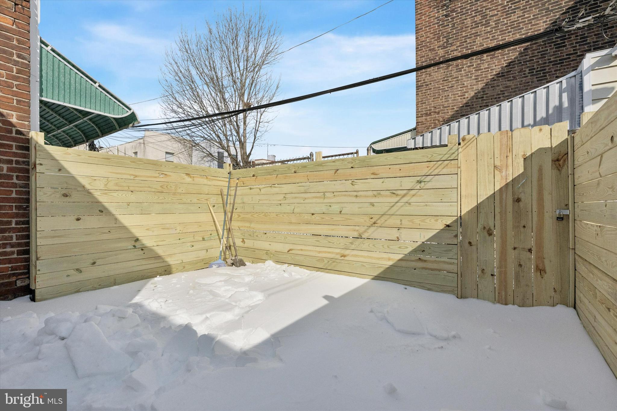 PORT RICHMOND - Residential