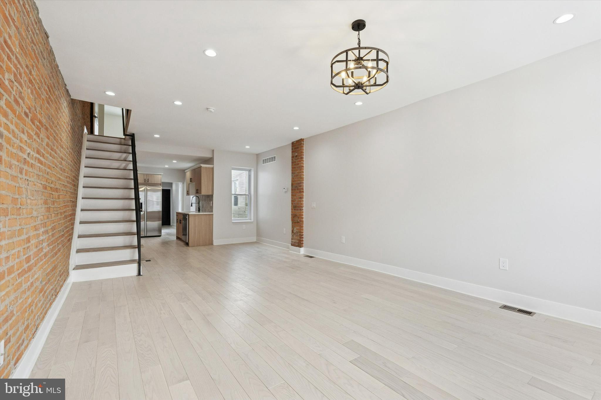 PORT RICHMOND - Residential