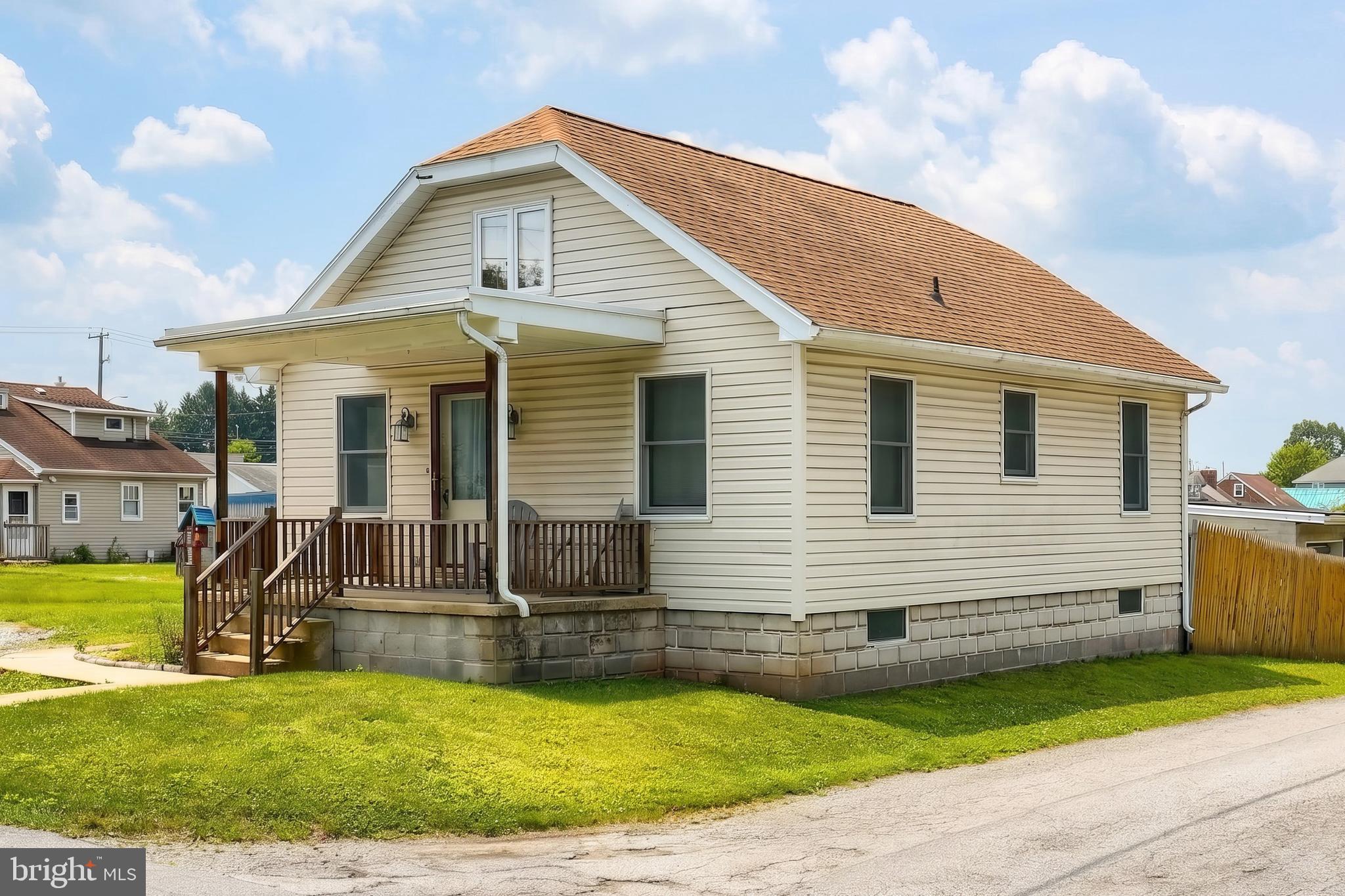 2151 MAPLE ROAD