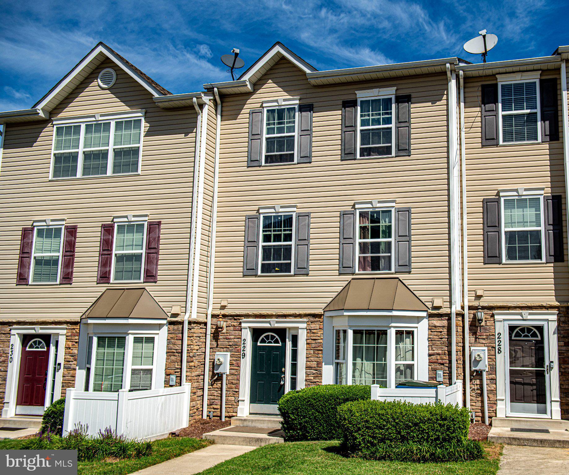 1914 LENNOX DRIVE 229