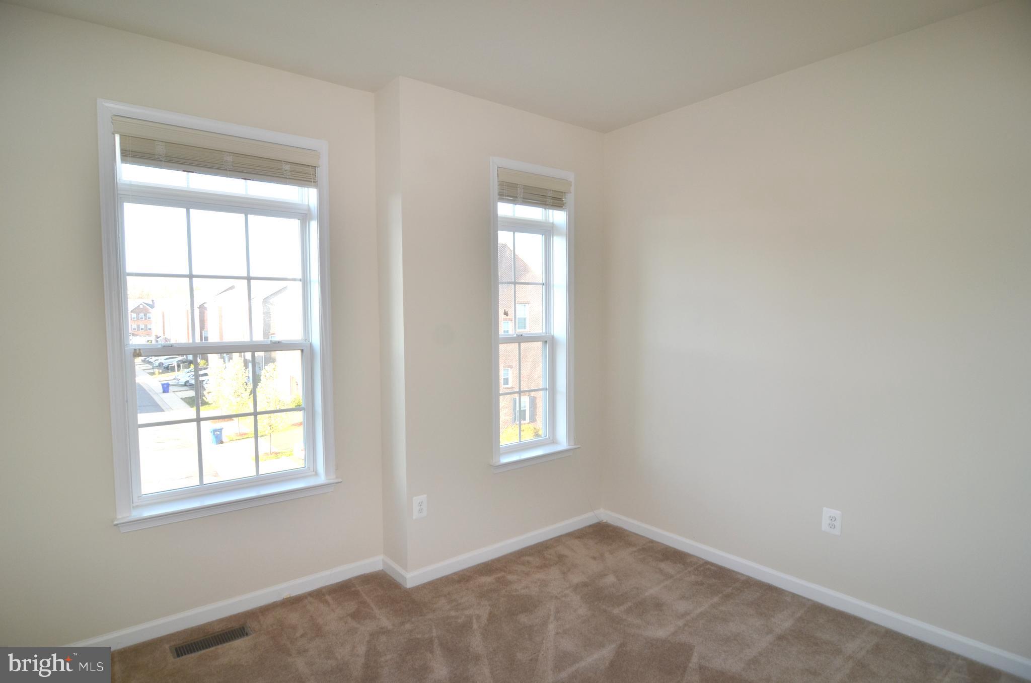 STONEBRIDGE SUB - Residential Lease