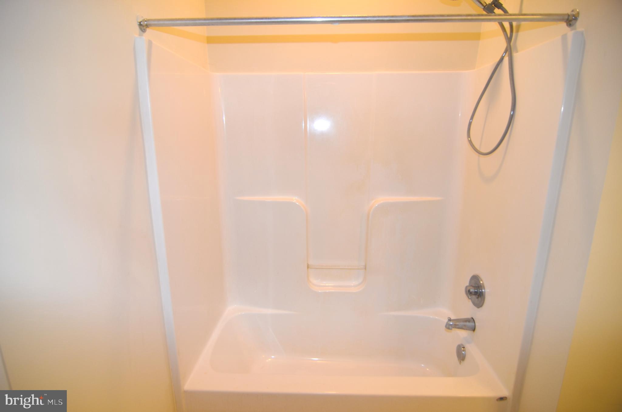 STONEBRIDGE SUB - Residential Lease