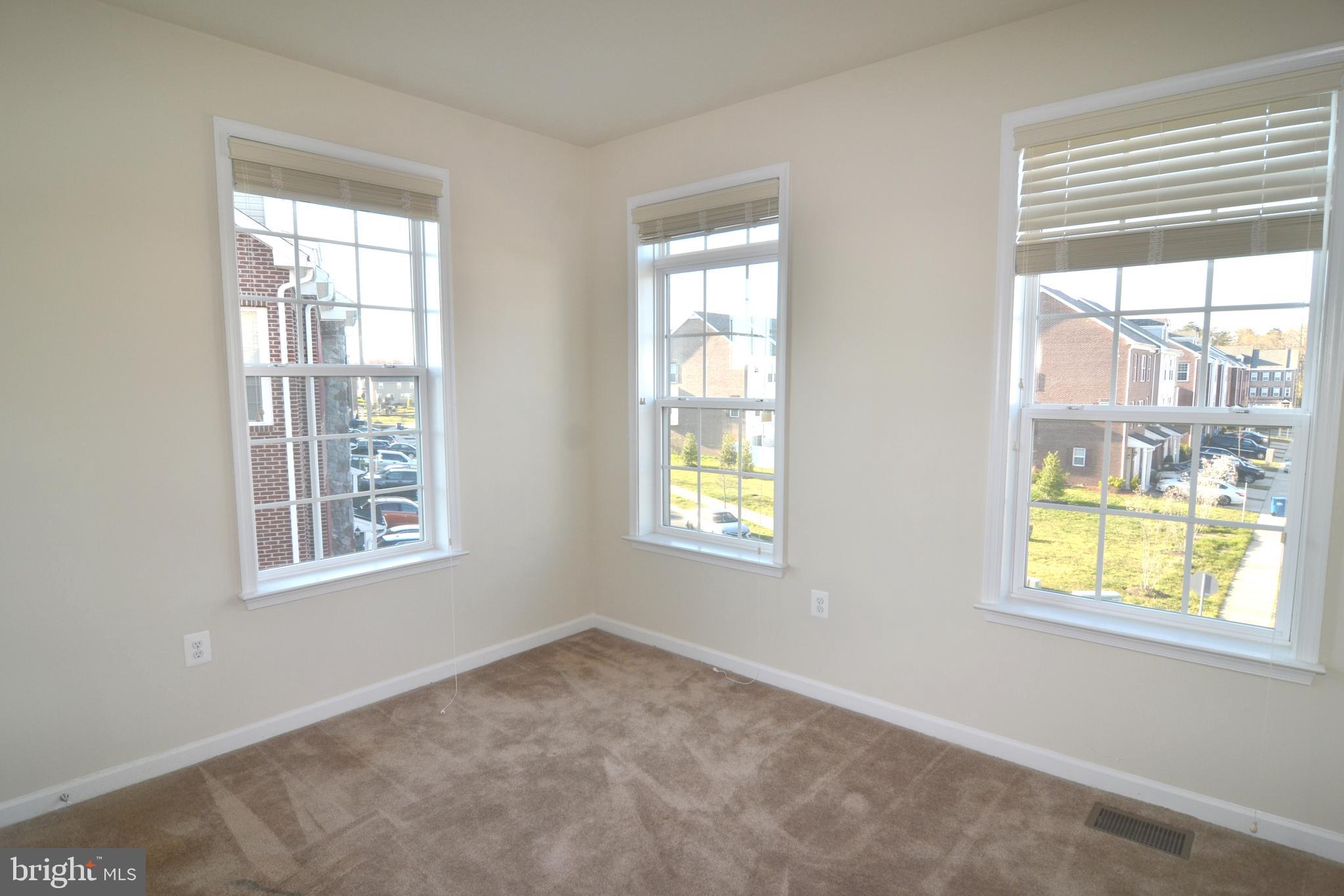 STONEBRIDGE SUB - Residential Lease