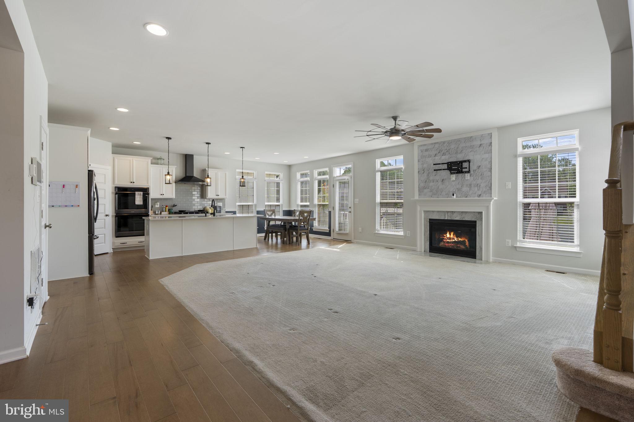 5809 MCINTOSH PLACE