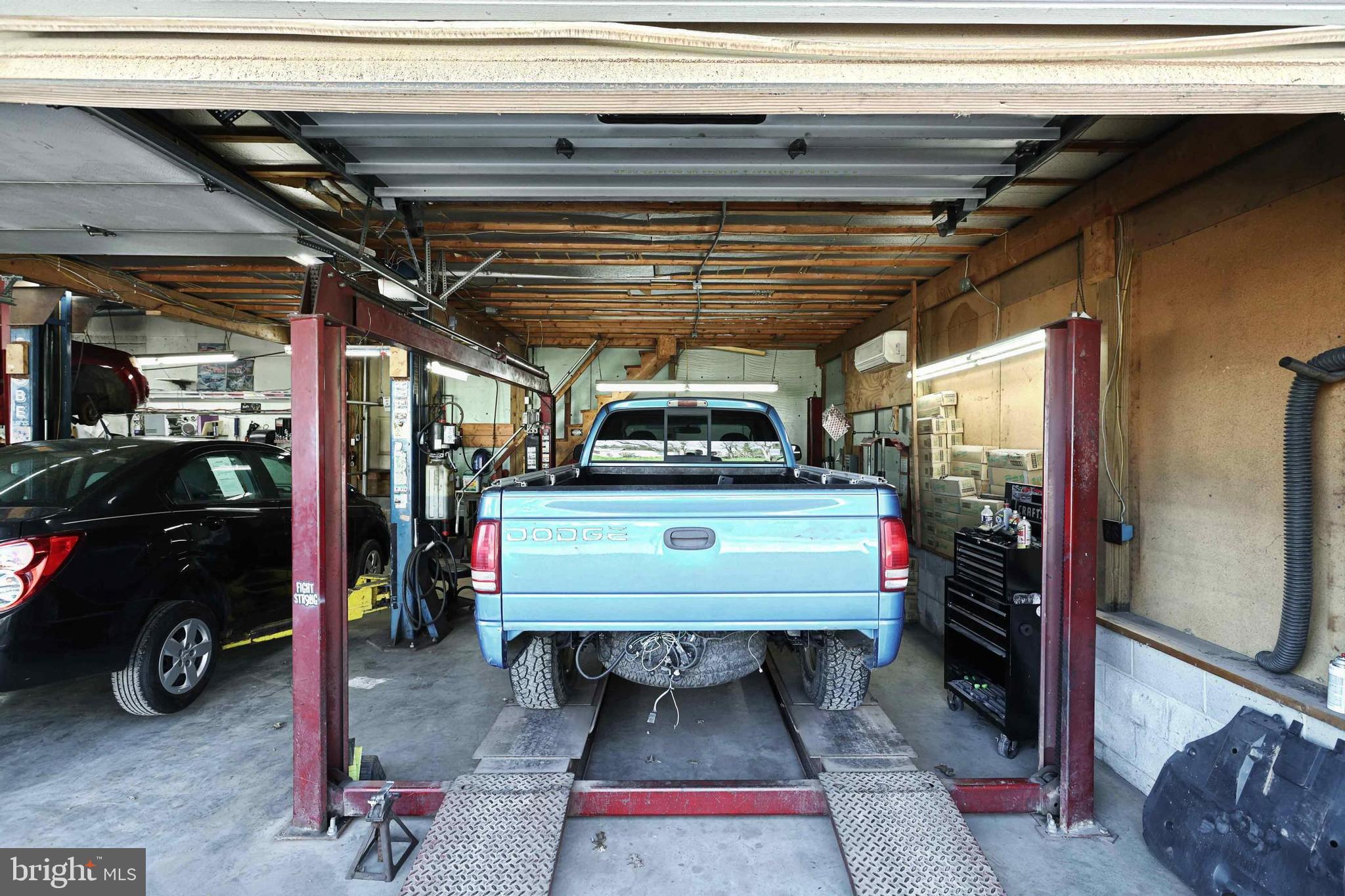 ABBOTTSTOWN - Commercial Sale