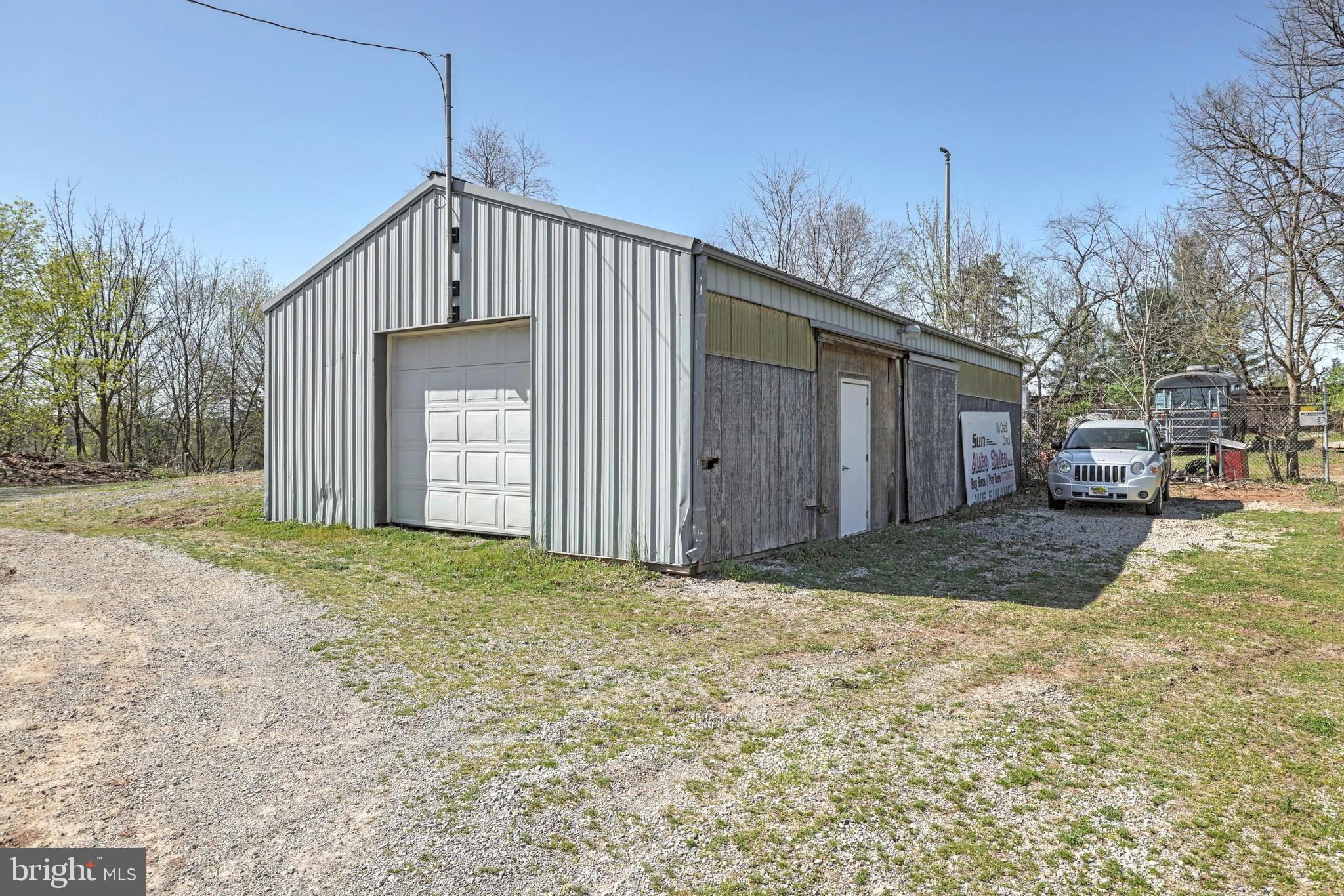 ABBOTTSTOWN - Commercial Sale