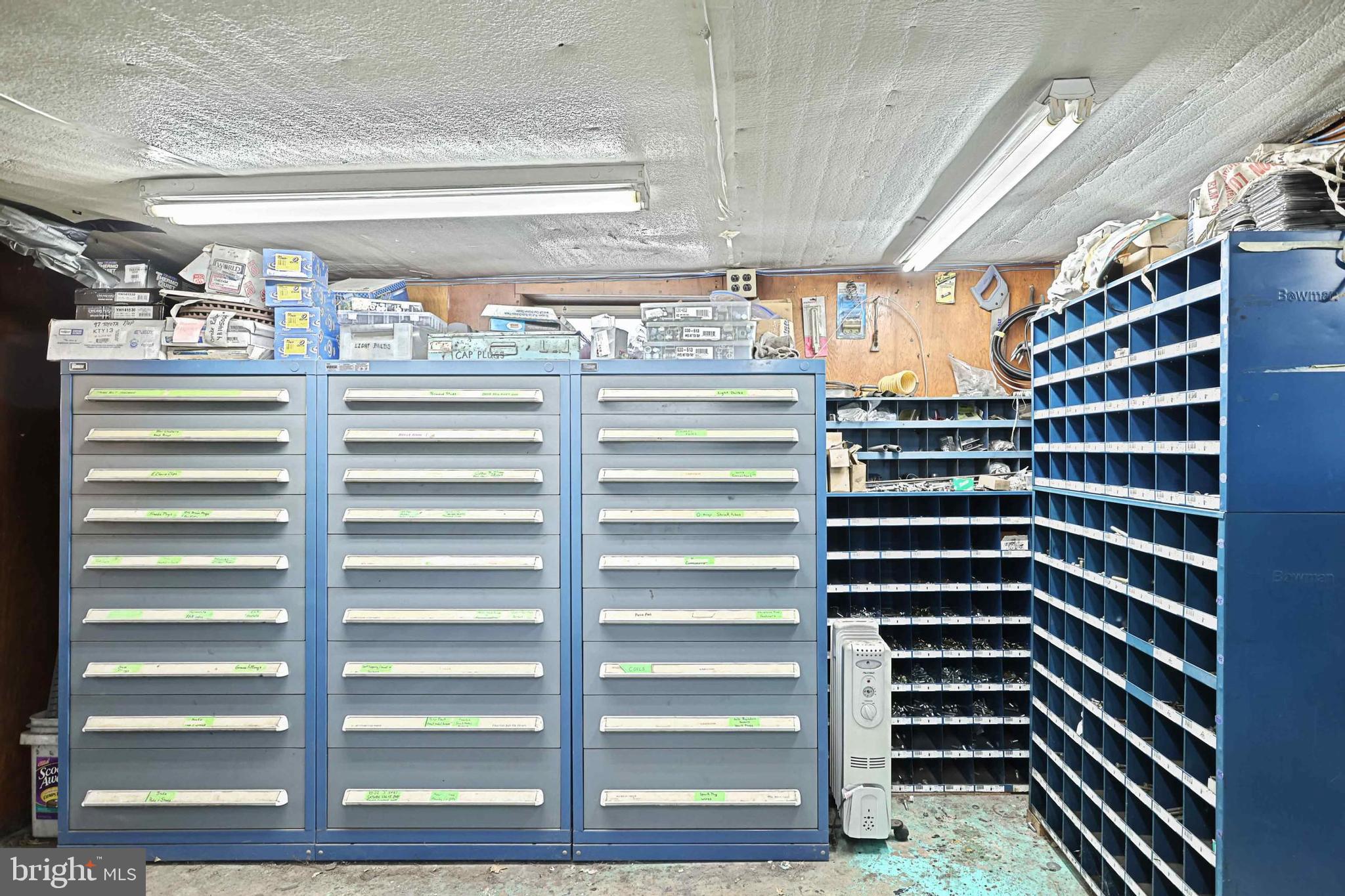 ABBOTTSTOWN - Commercial Sale
