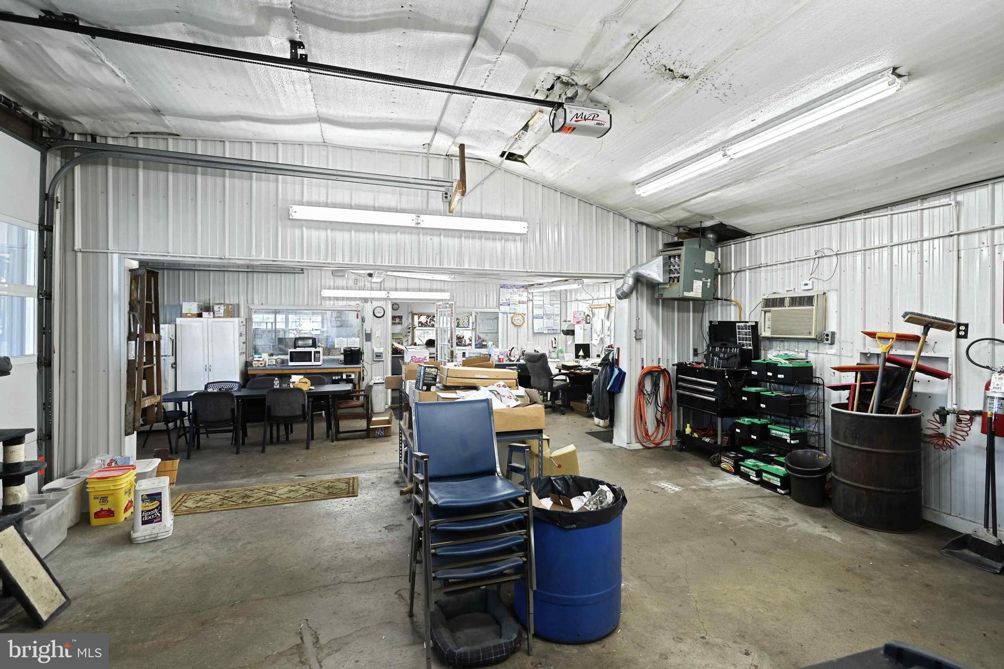 ABBOTTSTOWN - Commercial Sale