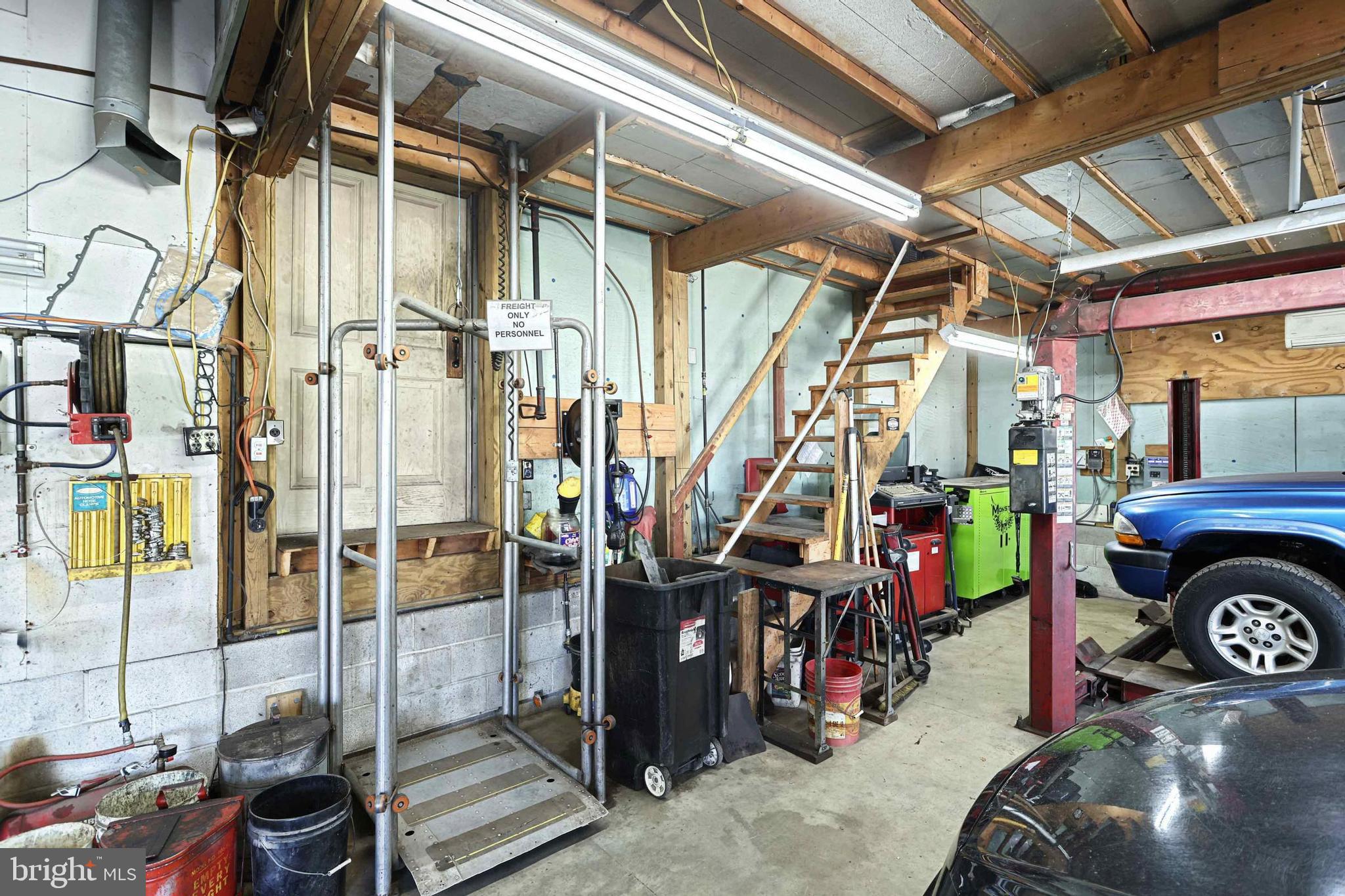 ABBOTTSTOWN - Commercial Sale