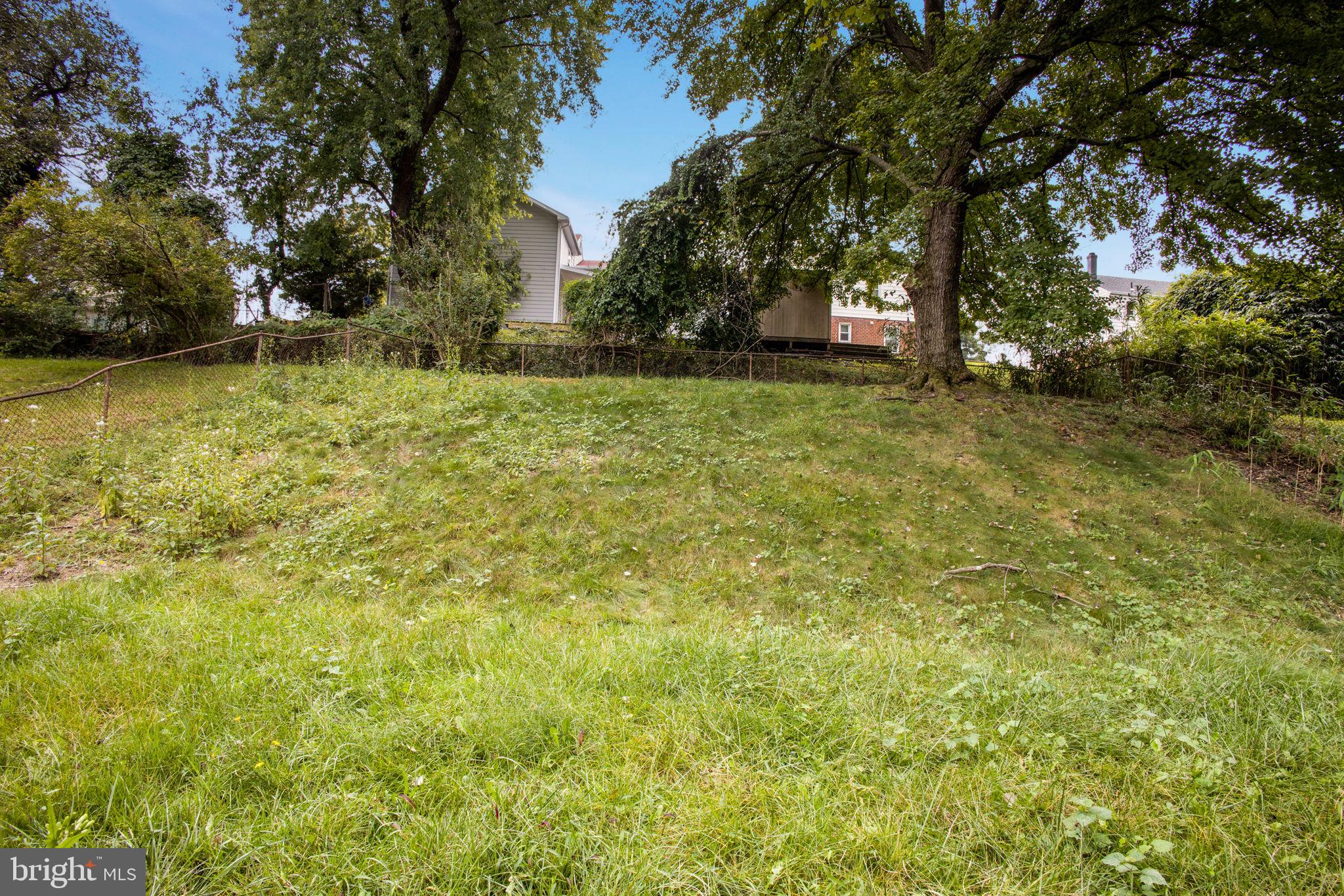 PARKLAWN - Residential