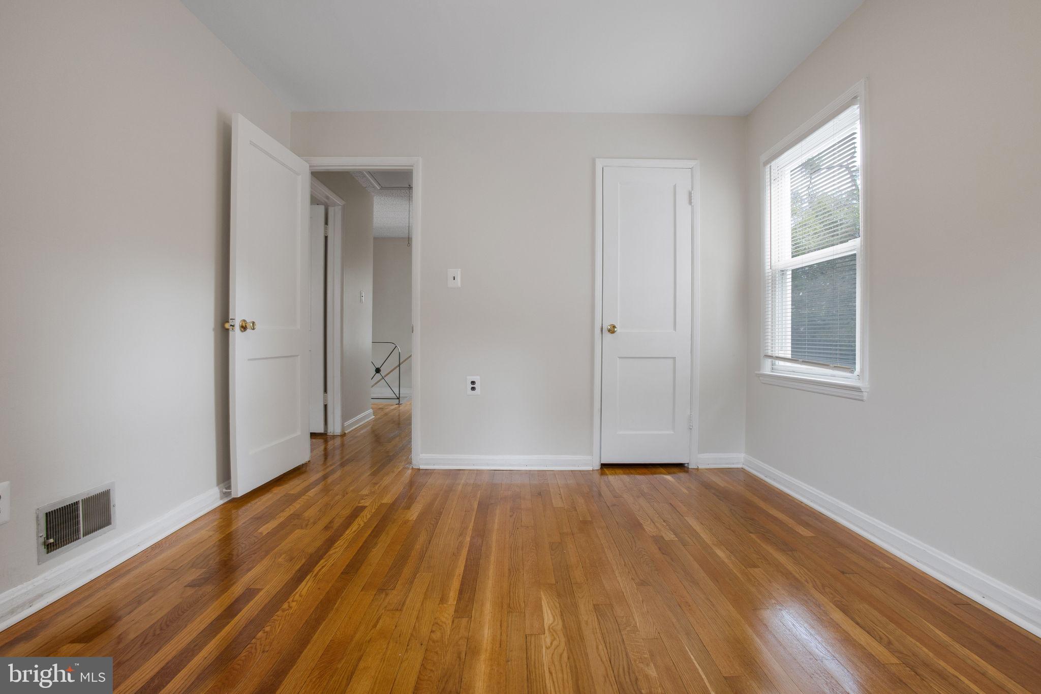 PARKLAWN - Residential