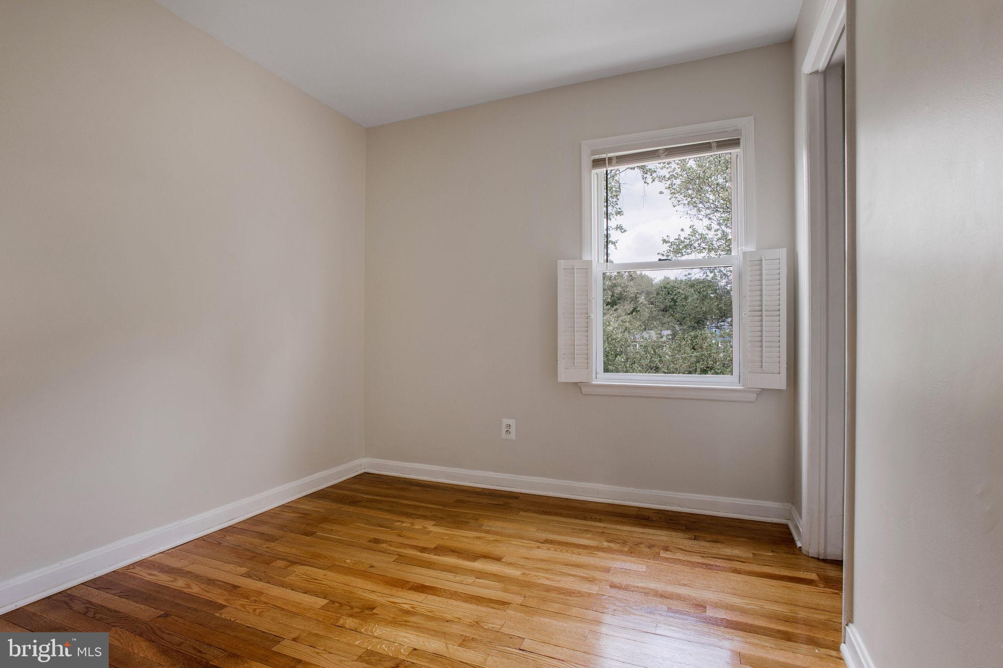 PARKLAWN - Residential