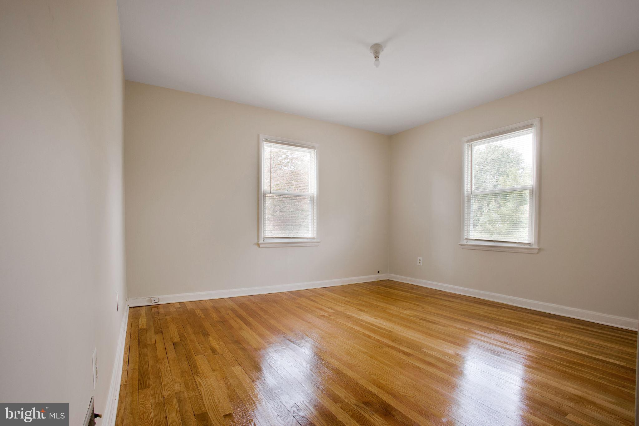 PARKLAWN - Residential