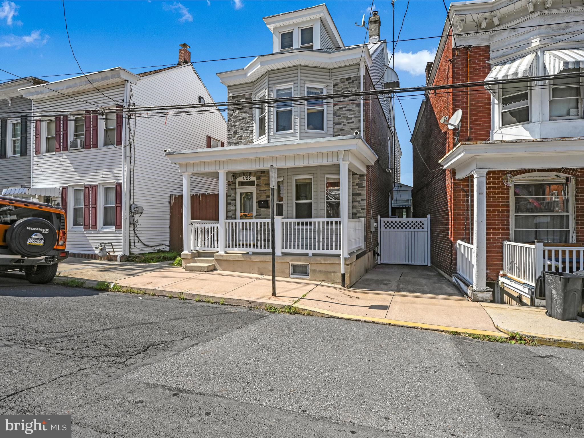 POTTSVILLE - Residential