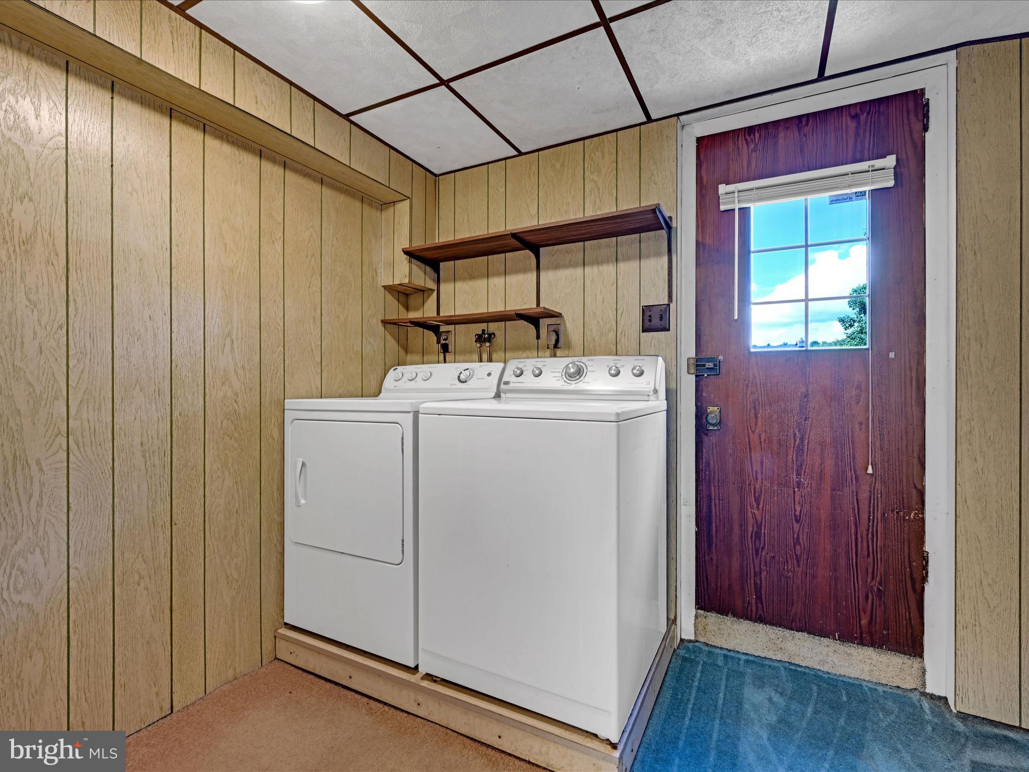 POTTSVILLE - Residential