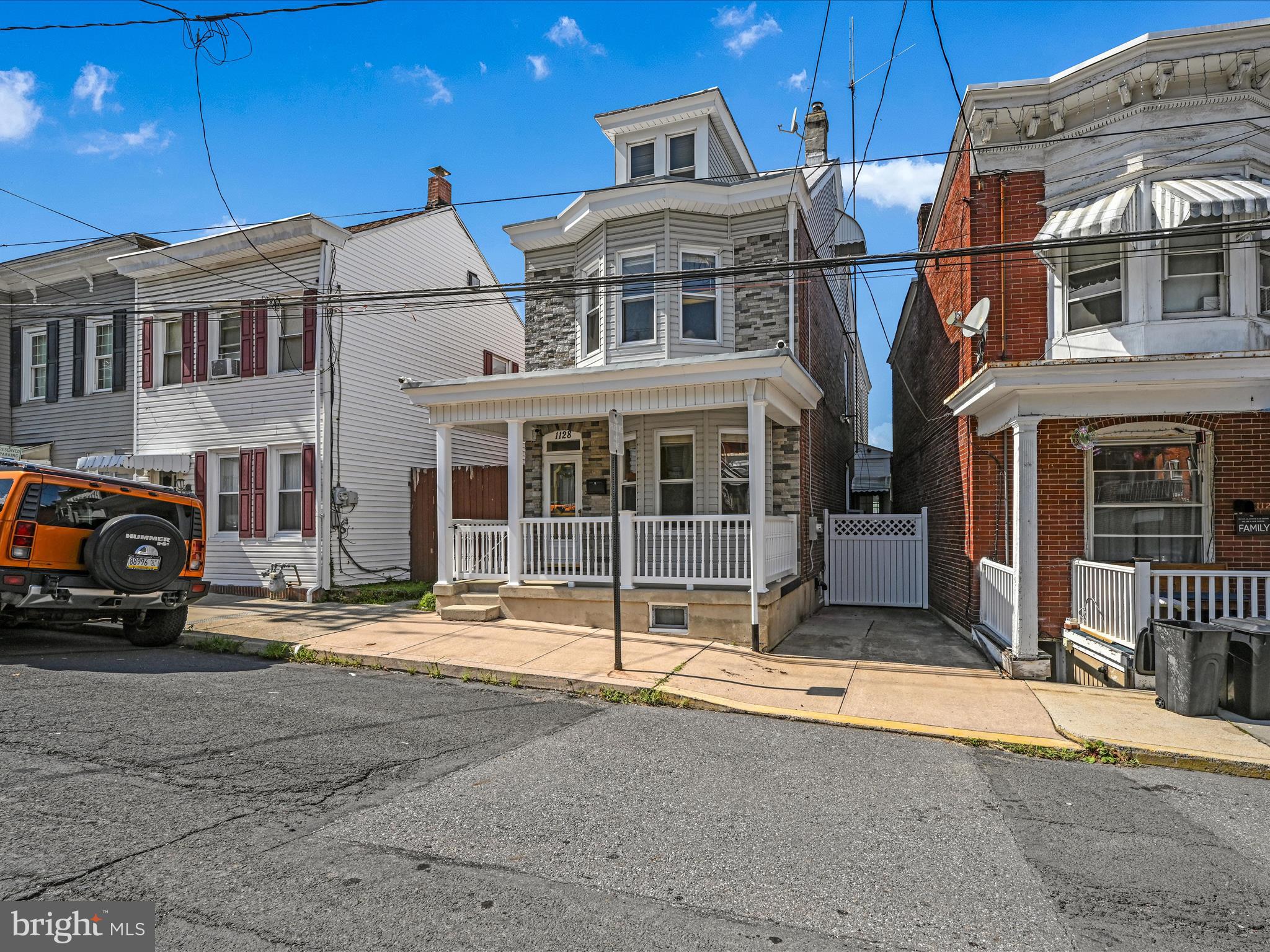 POTTSVILLE - Residential