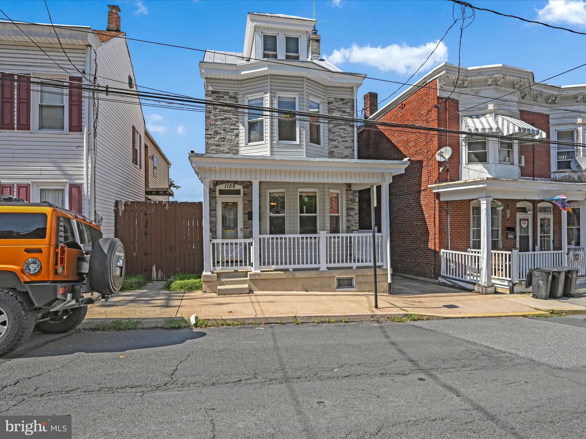 POTTSVILLE - Residential