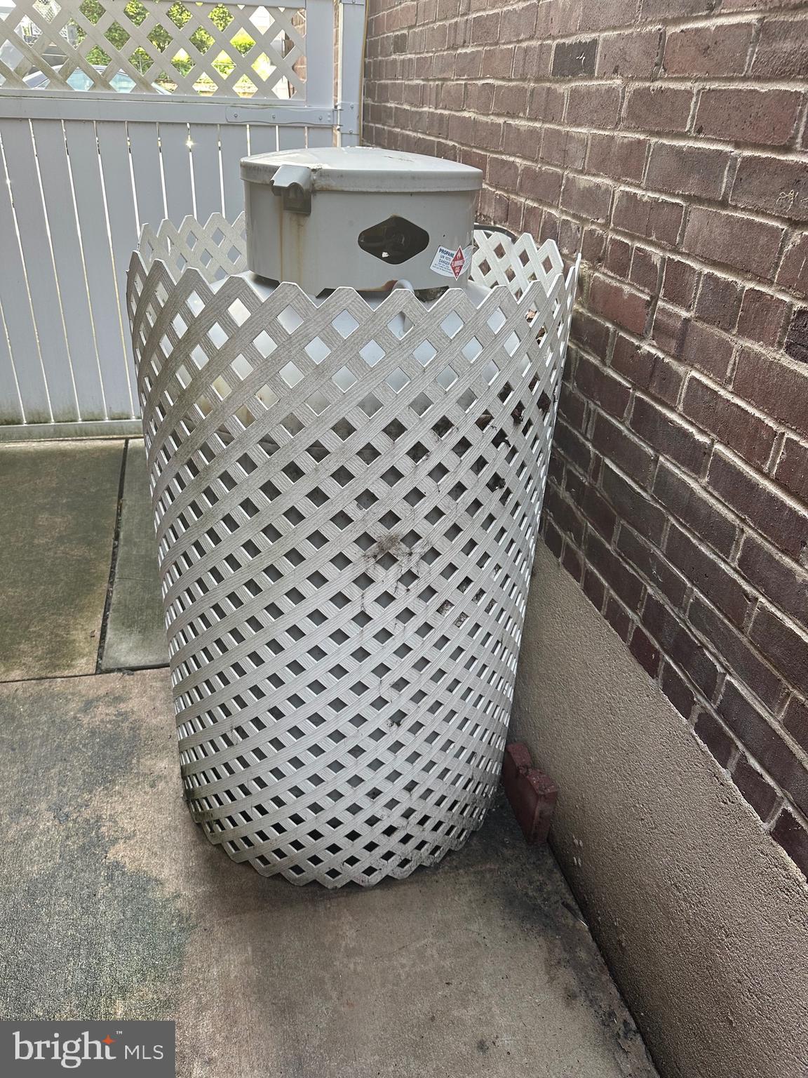 POTTSVILLE - Residential