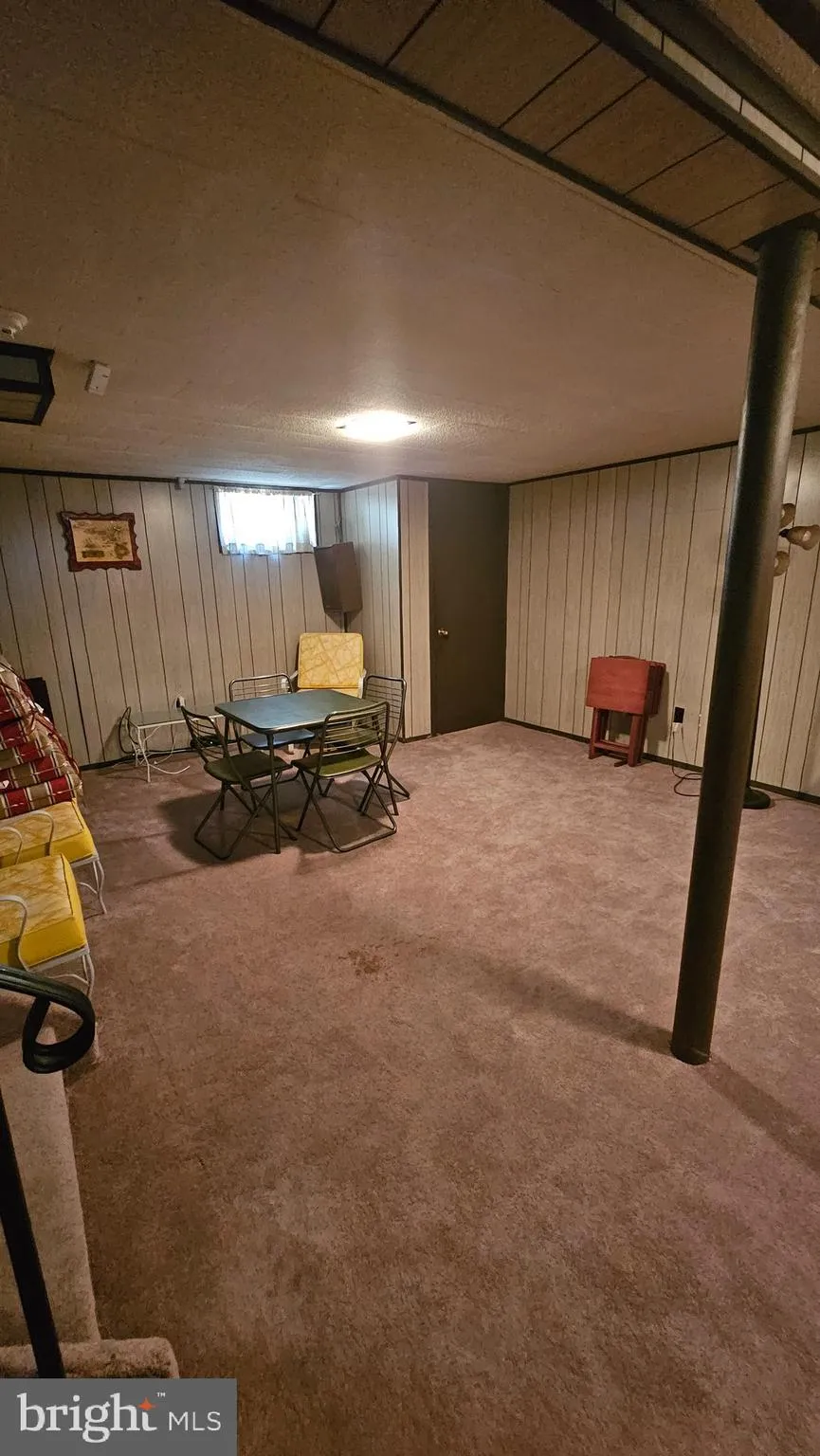 Scotch Plains, New Jersey 07076, United States, 3 Bedrooms Bedrooms, ,2 BathroomsBathrooms,Residential,Pending,38398