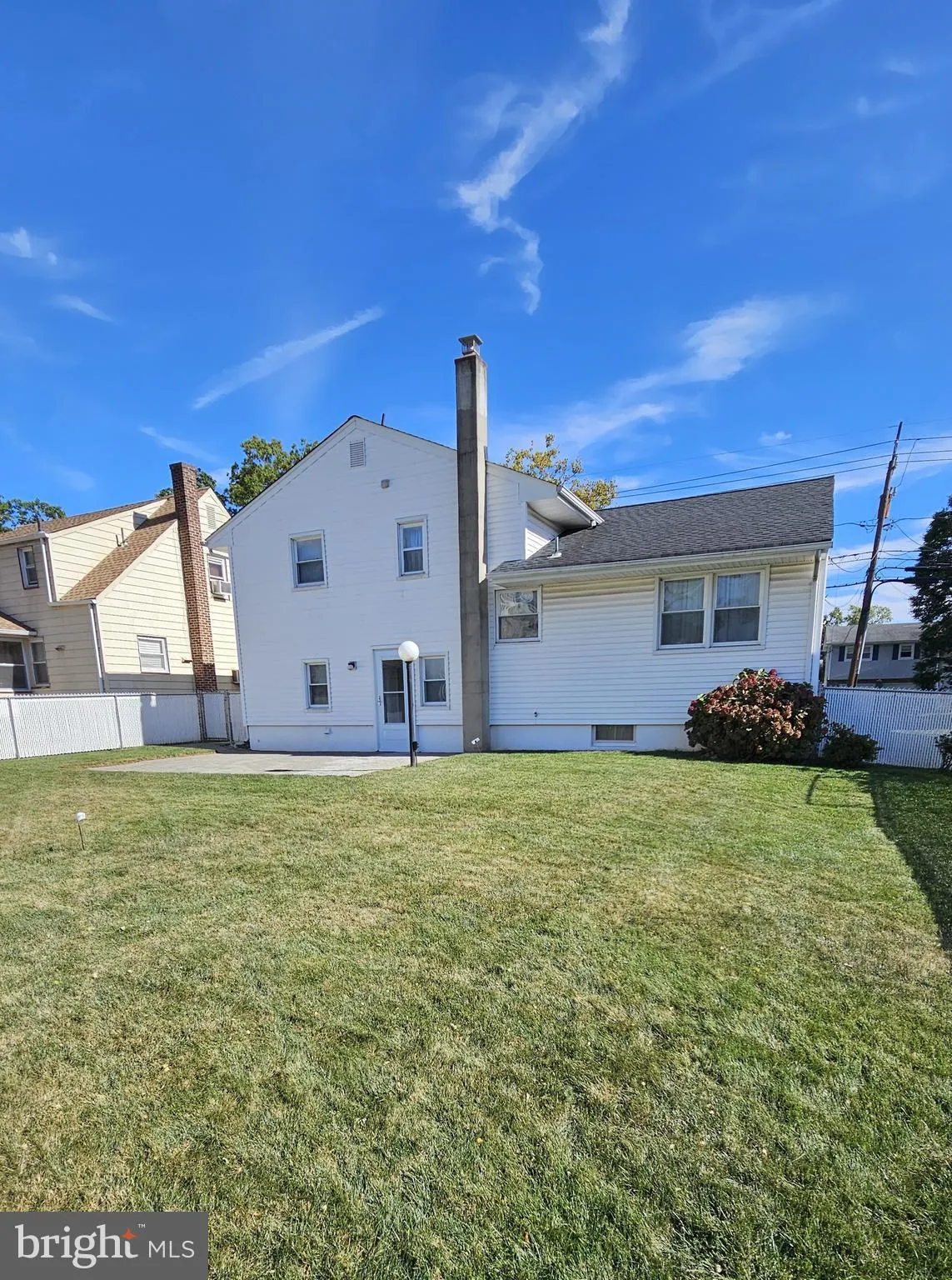 Scotch Plains, New Jersey 07076, United States, 3 Bedrooms Bedrooms, ,2 BathroomsBathrooms,Residential,Pending,38398