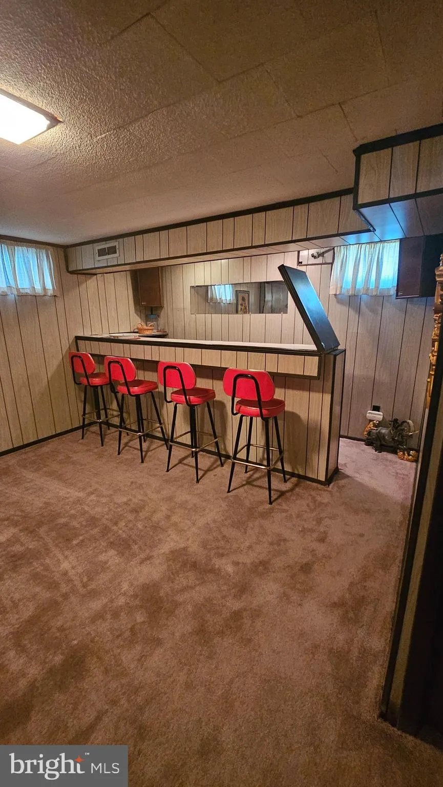 Scotch Plains, New Jersey 07076, United States, 3 Bedrooms Bedrooms, ,2 BathroomsBathrooms,Residential,Pending,38398