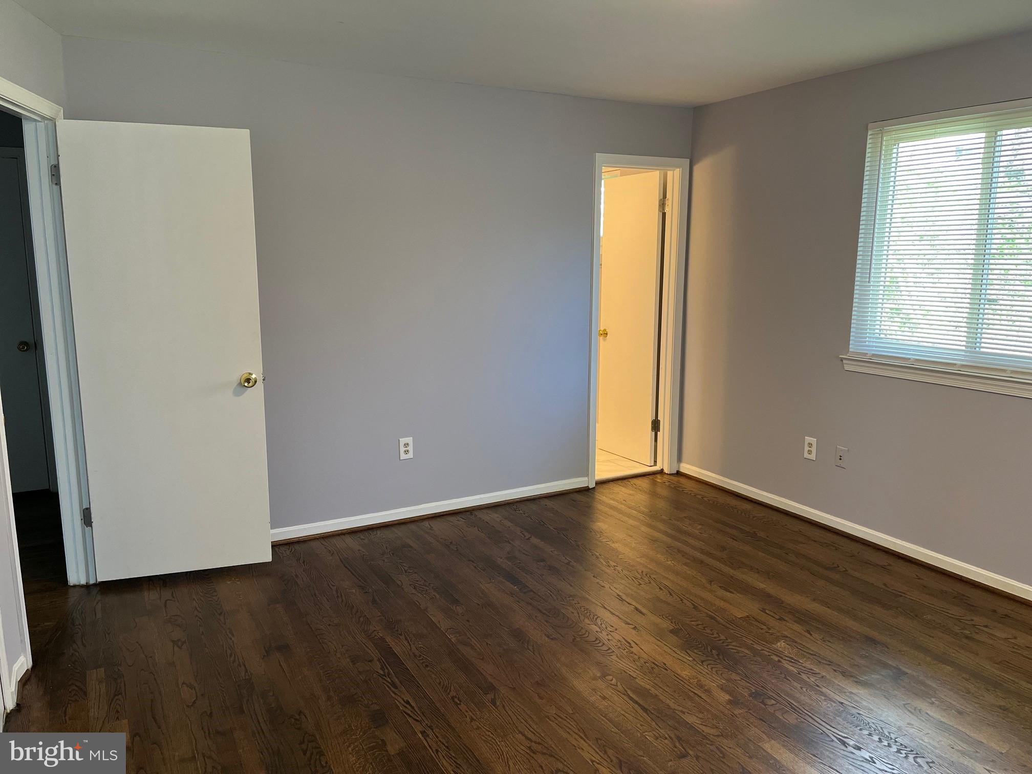 KINGS PARK WEST - Residential Lease
