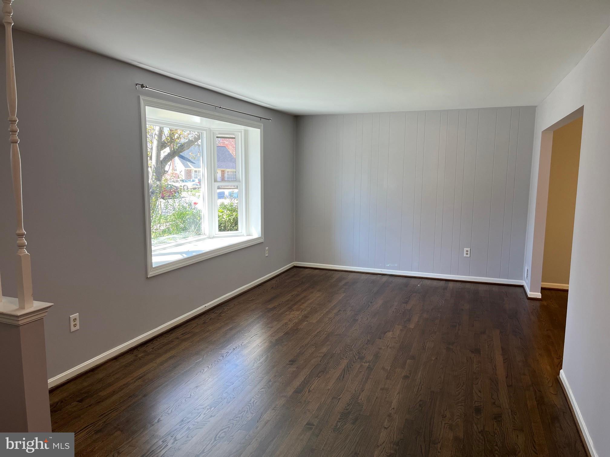 KINGS PARK WEST - Residential Lease