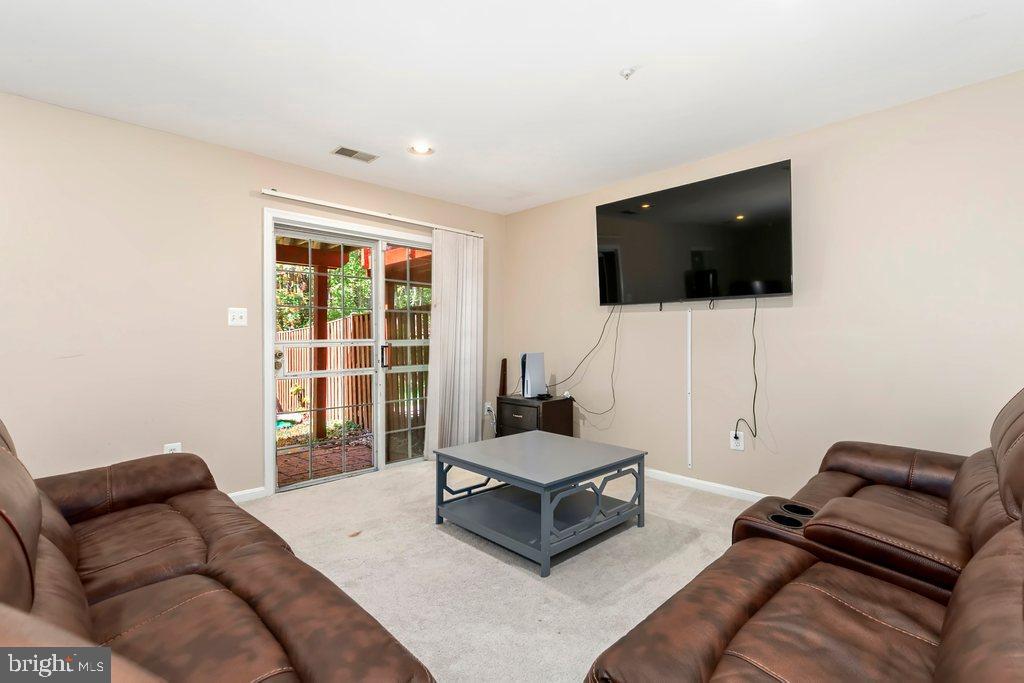 NORTHRIDGE PLAT 22 - Residential