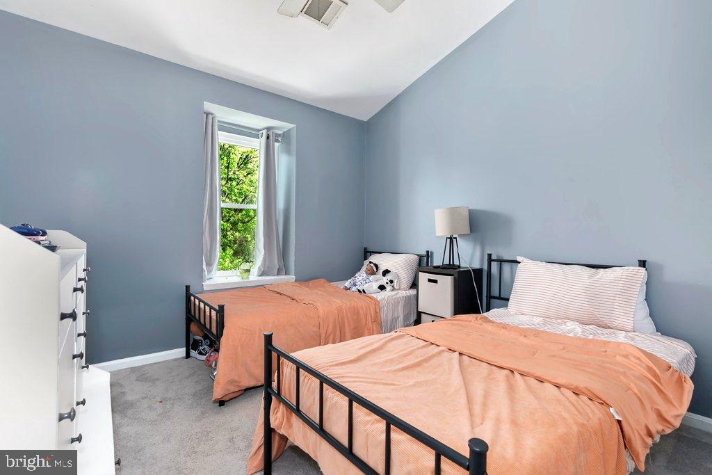 NORTHRIDGE PLAT 22 - Residential