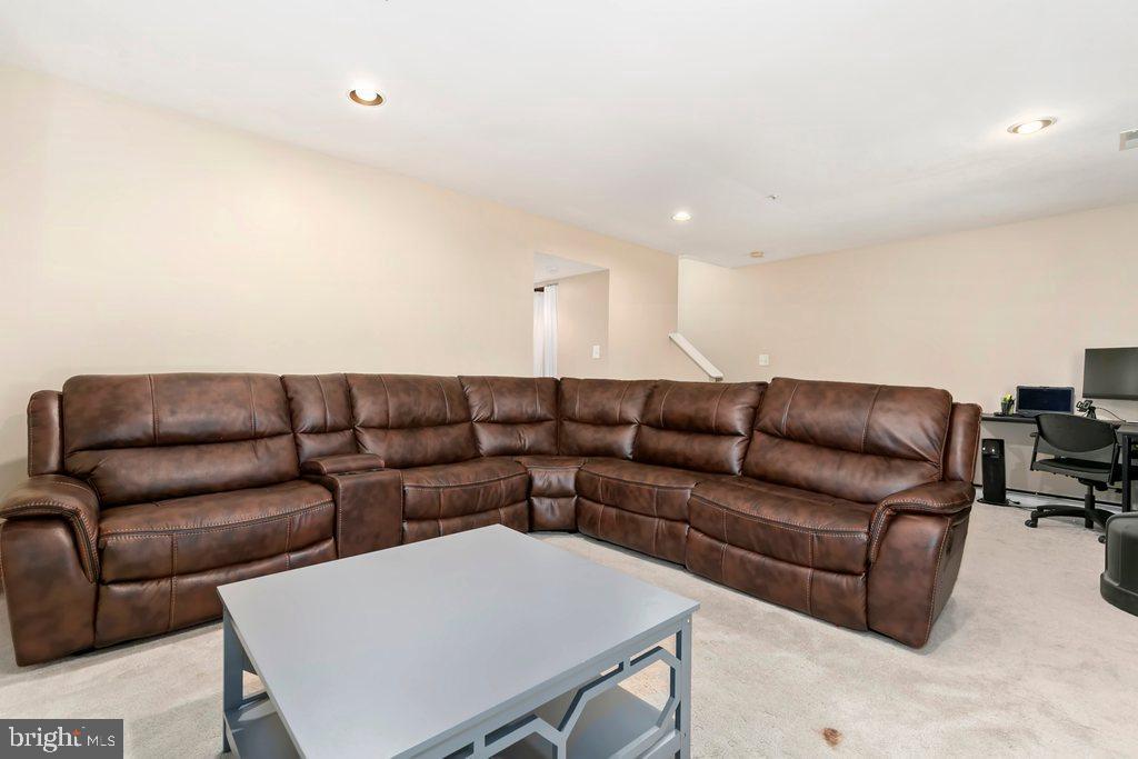 NORTHRIDGE PLAT 22 - Residential