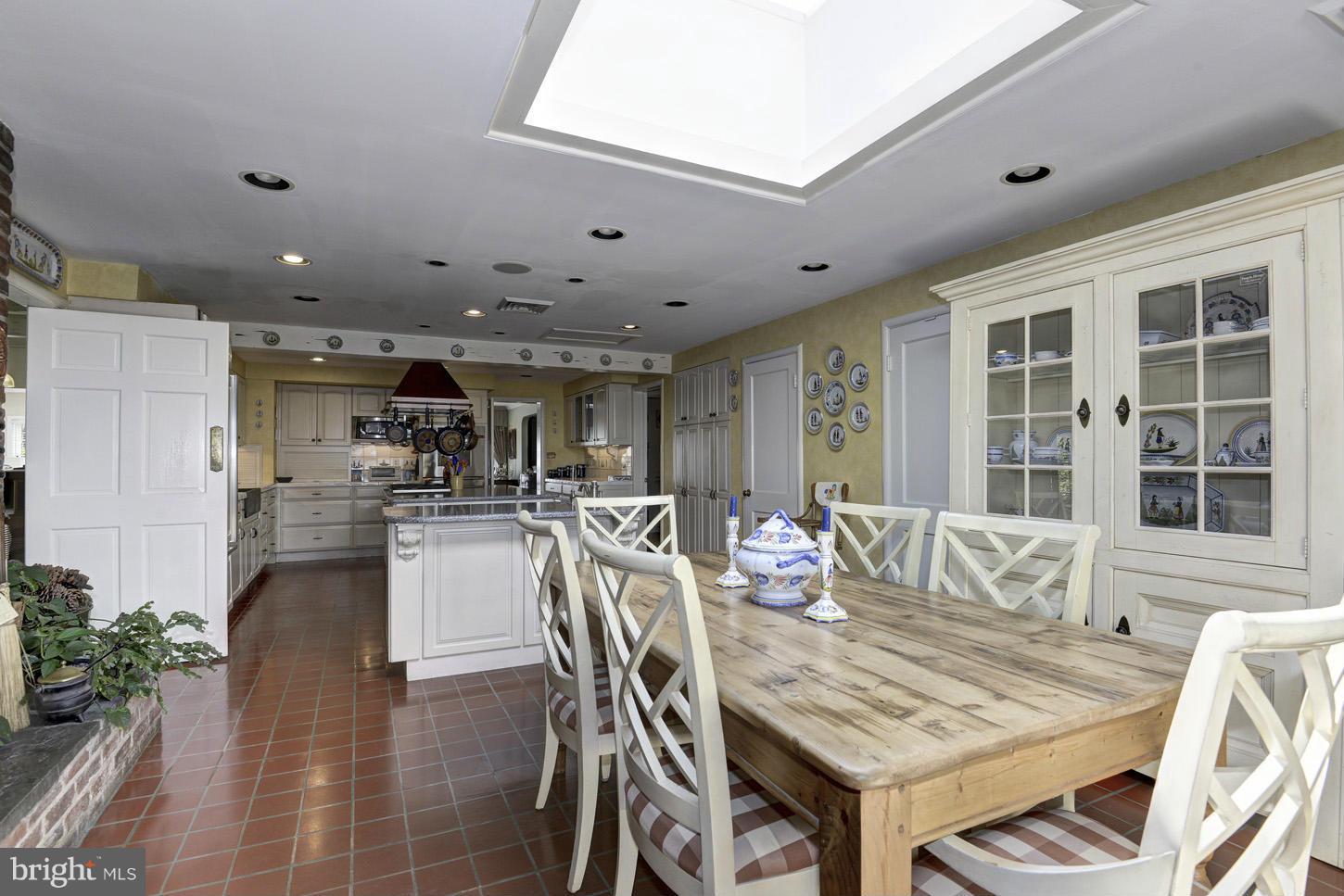 FARMINGTON - Residential