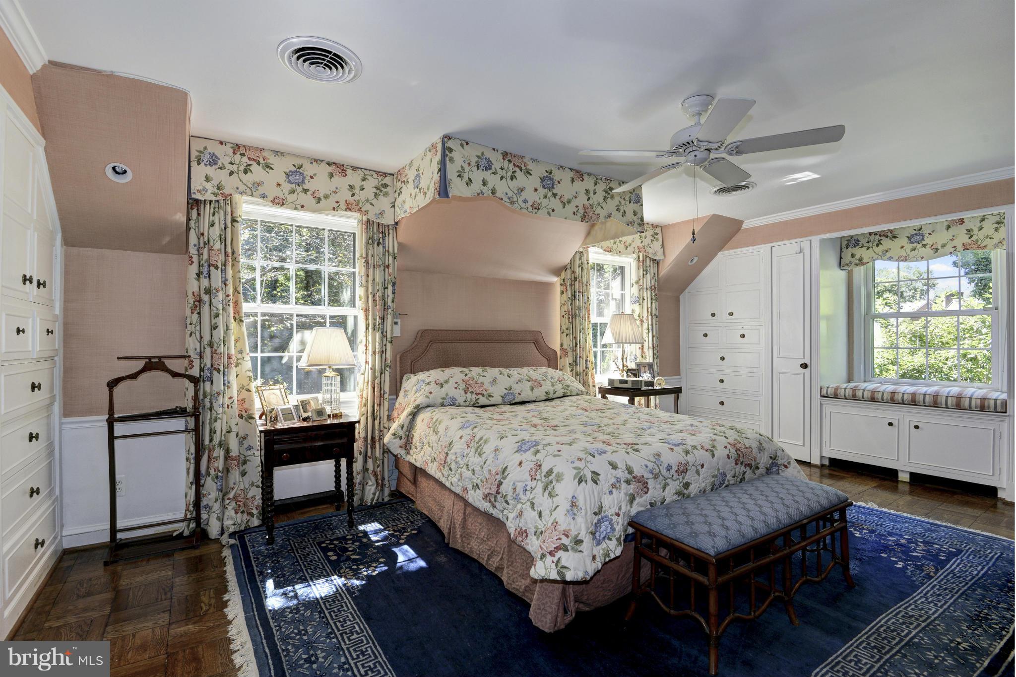 FARMINGTON - Residential