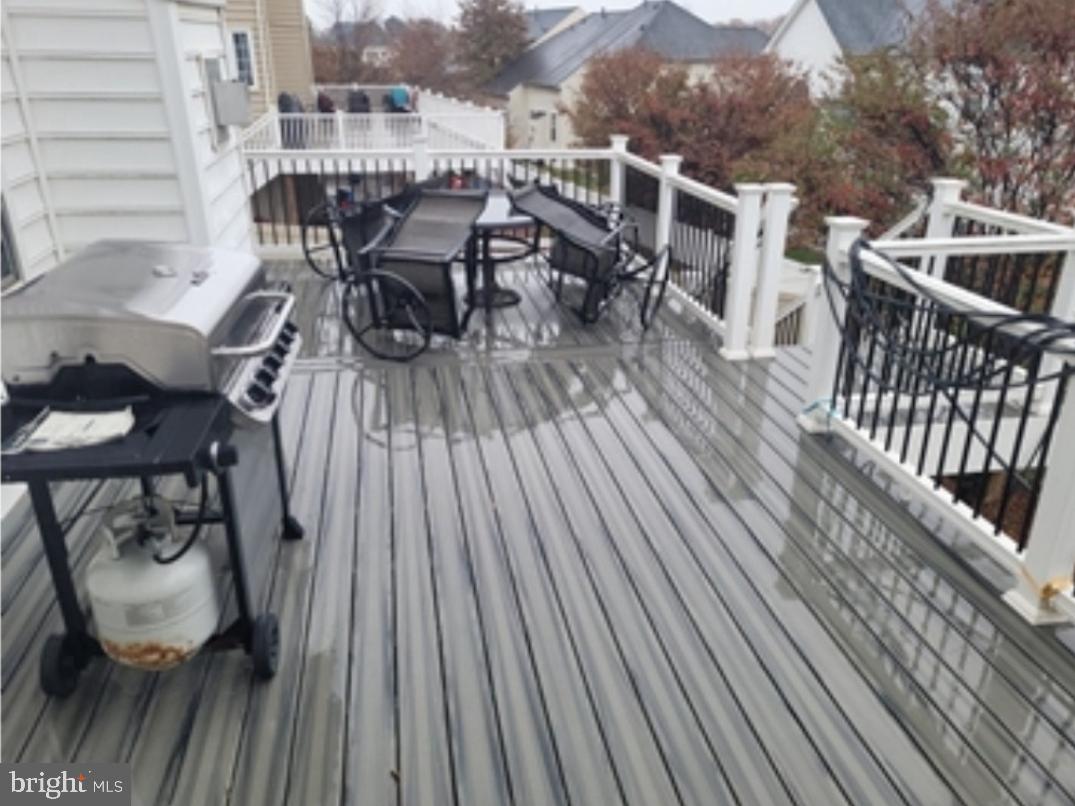 VICTORY RIDGE - Residential Lease