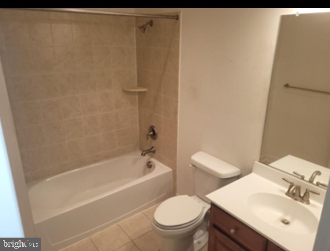 VICTORY RIDGE - Residential Lease